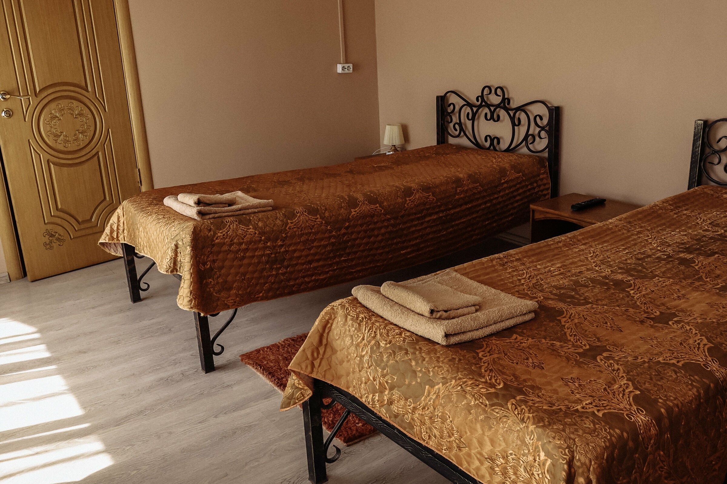 Двухместный номер с 2 отдельными кроватями и ванной