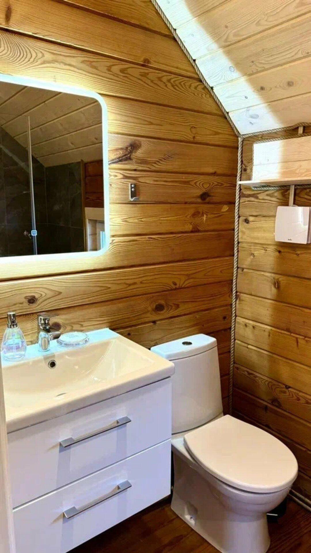 Барнхаус "Хьюз"