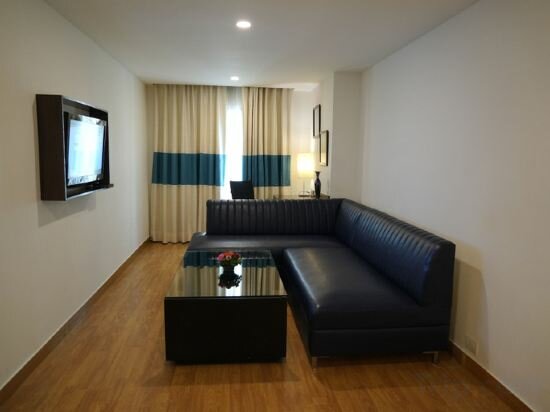 Four Points, Suite, 1 King, City View