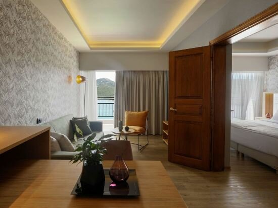 Executive Suite with Sea View