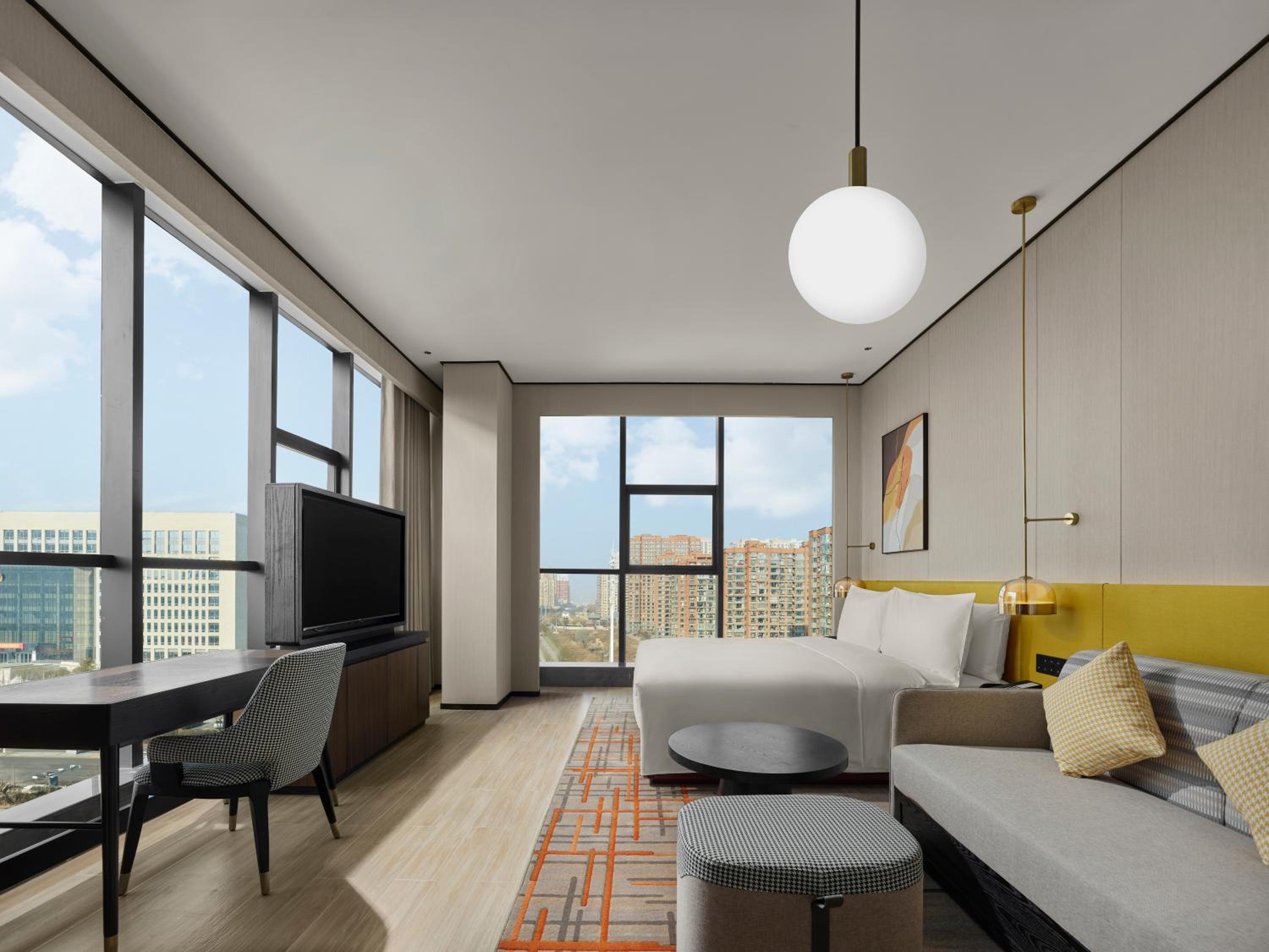 Deluxe King Room With Sofa Bed