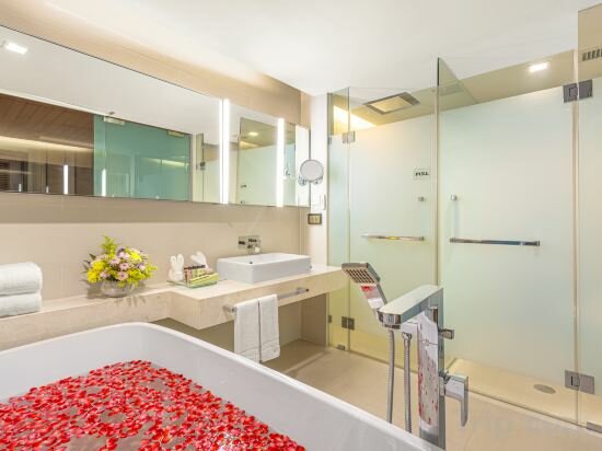 Two-Bedrooms Royal Suite