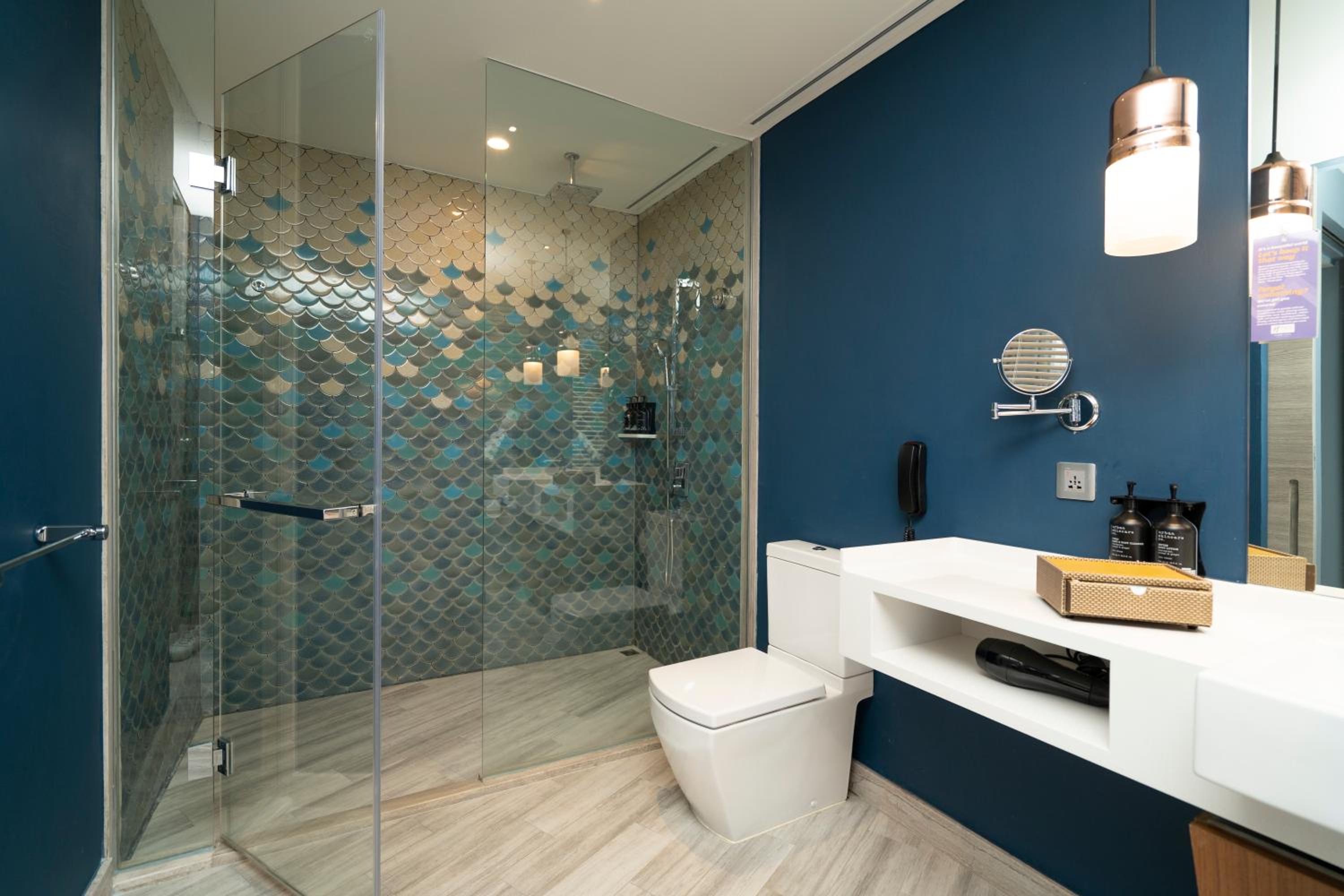 1 King Suite Balcony High Floor