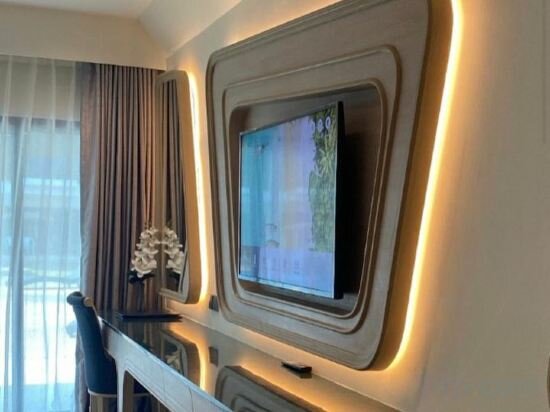 Superior Garden View - King