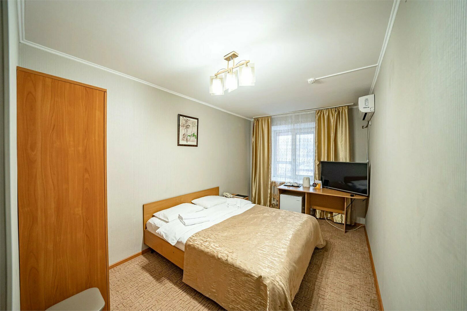 Эконом с двуспальной кроватью