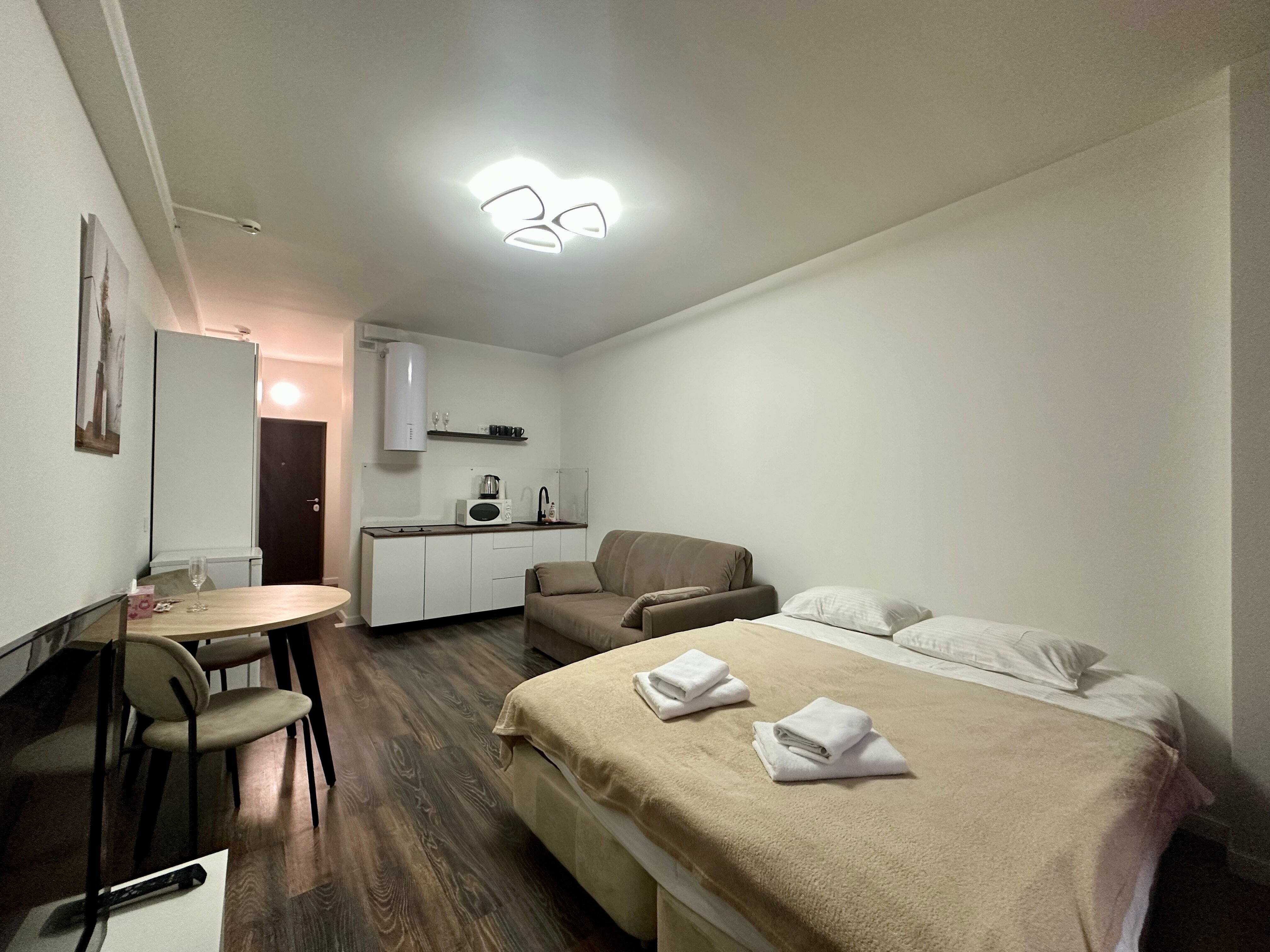 Полулюкс с балконом