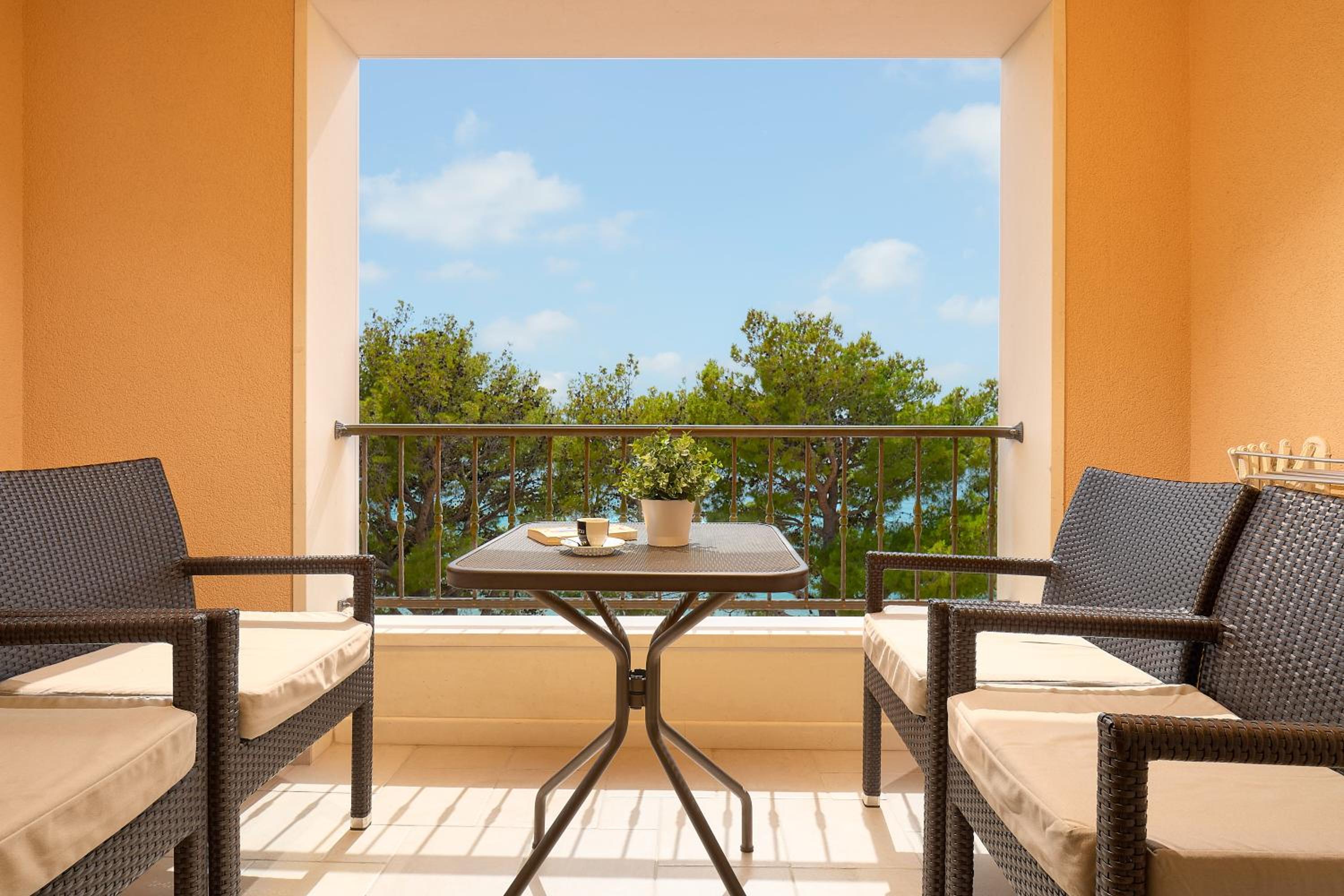 Superior Suite with Sea View