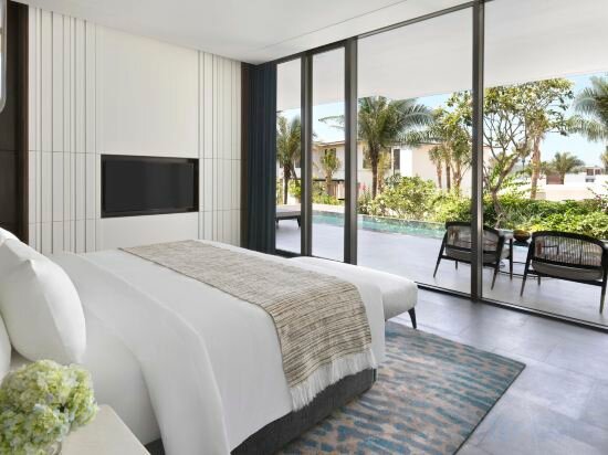 Lush Villa Three Bedroom With Pool