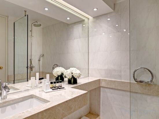 Essential Triple Room