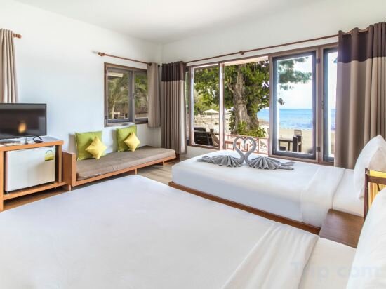 Beach Front Room