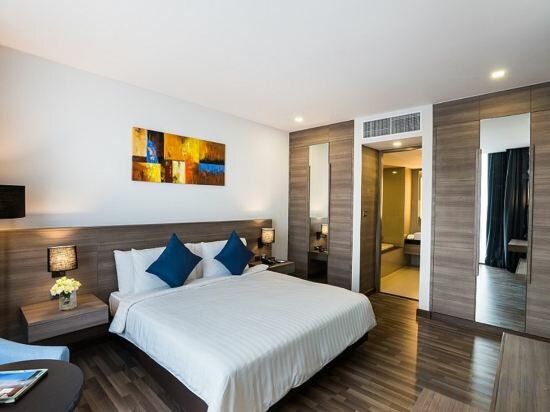 One Bedroom Suite