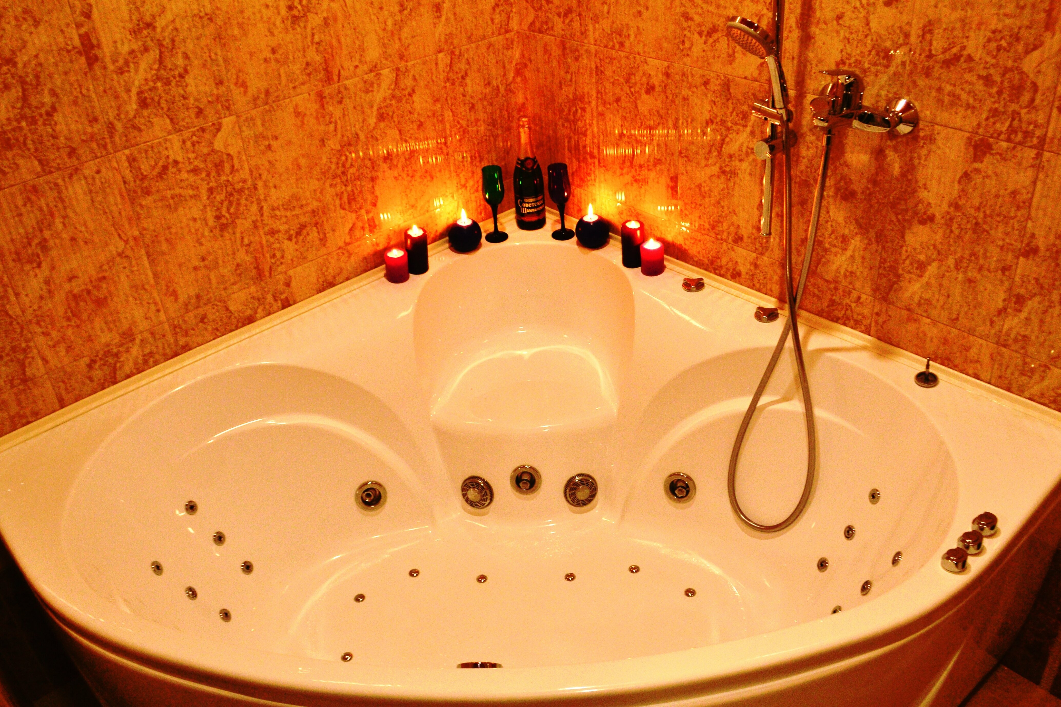 2-комн. апартаменты Grand Jacuzzi 55*SmartTV Кухня Балкон Панорамный вид