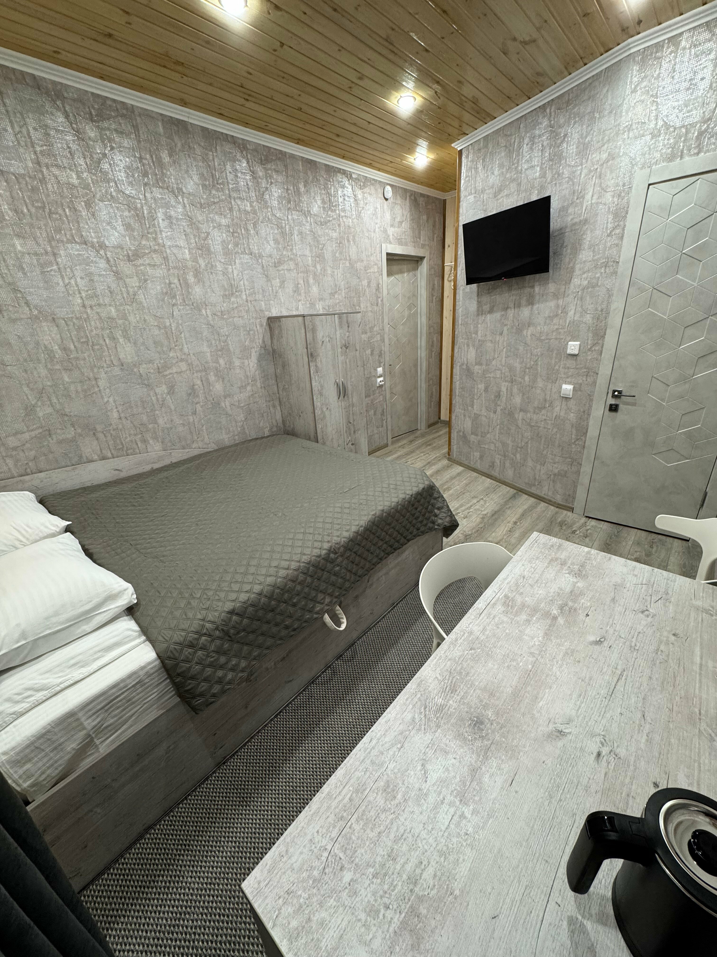 Улучшенный двухместный номер с 1 кроватью