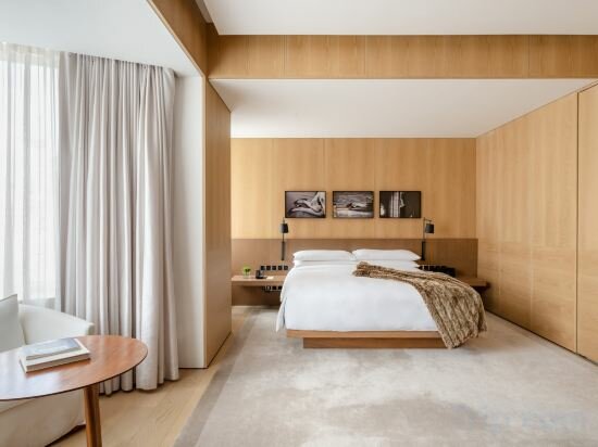 Deluxe Room，1 King Bed