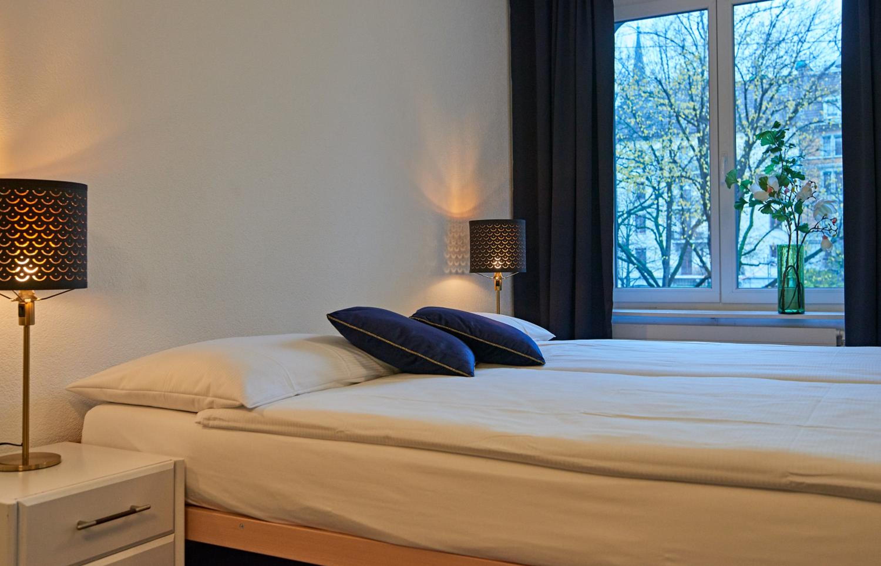 Twin Room with Shared Bathroom