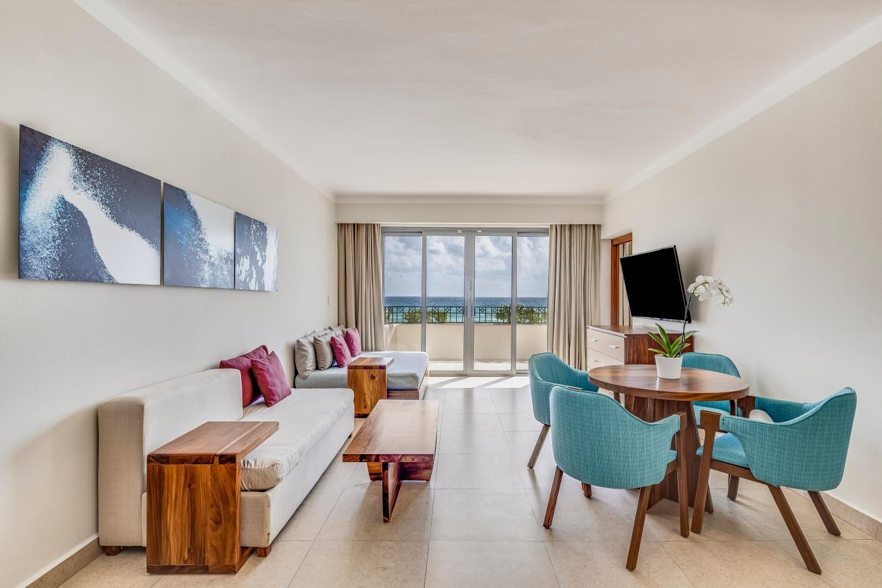 2 Bedroom Master Suite