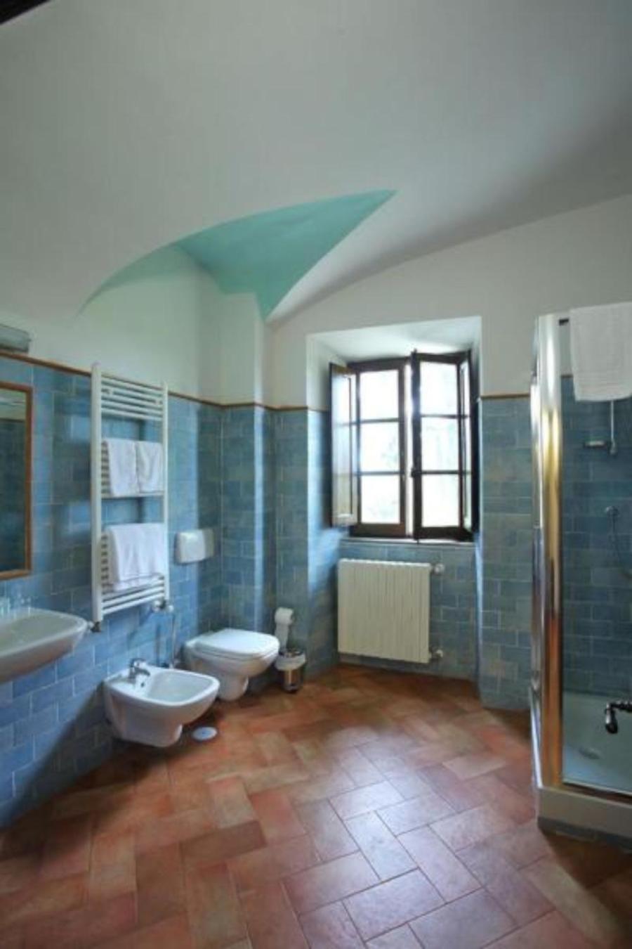 Two-Bedroom Apartment (4 Adults)