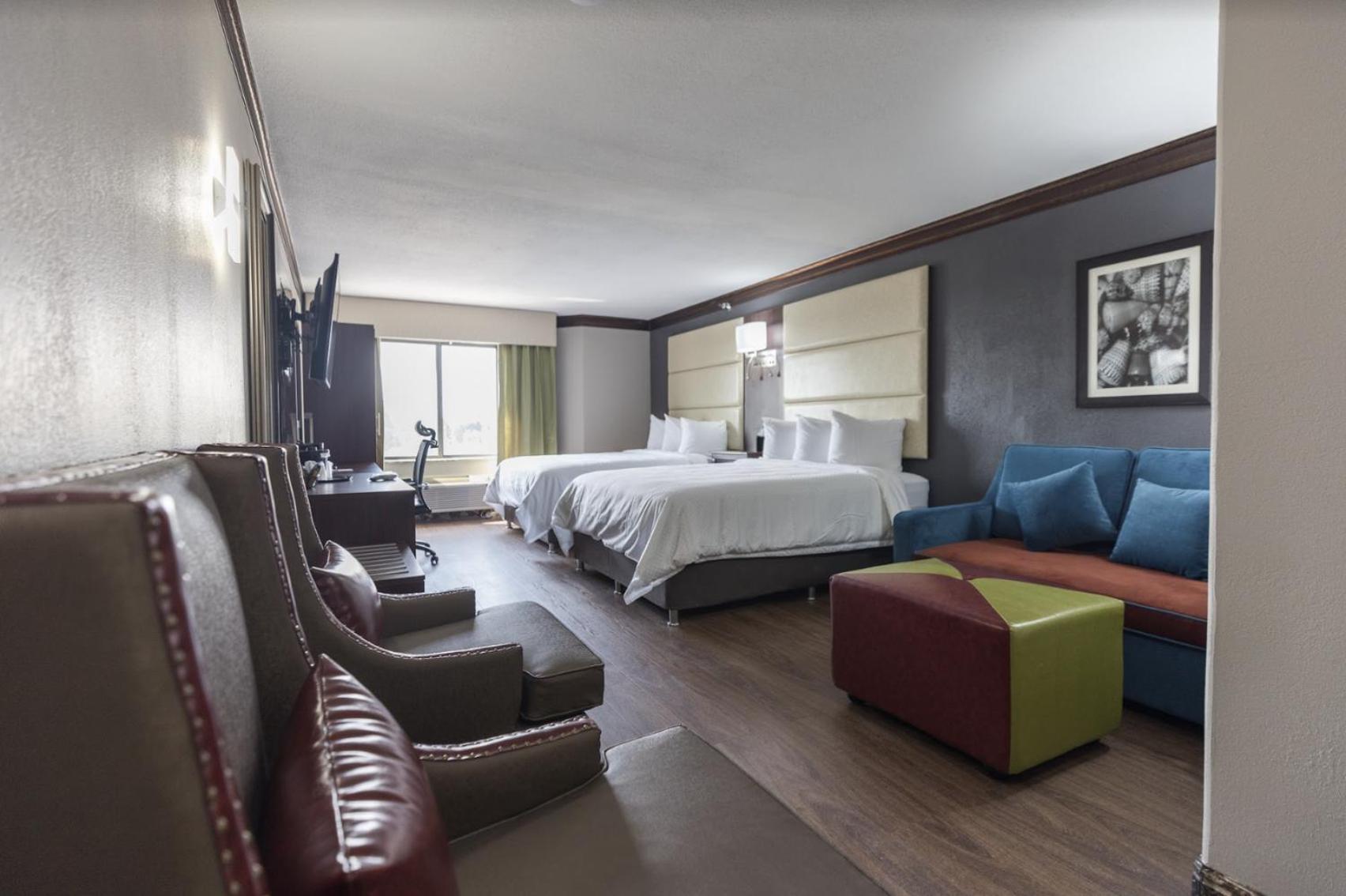 Superior Queen Suite with Two Queen Beds - Non Smoking