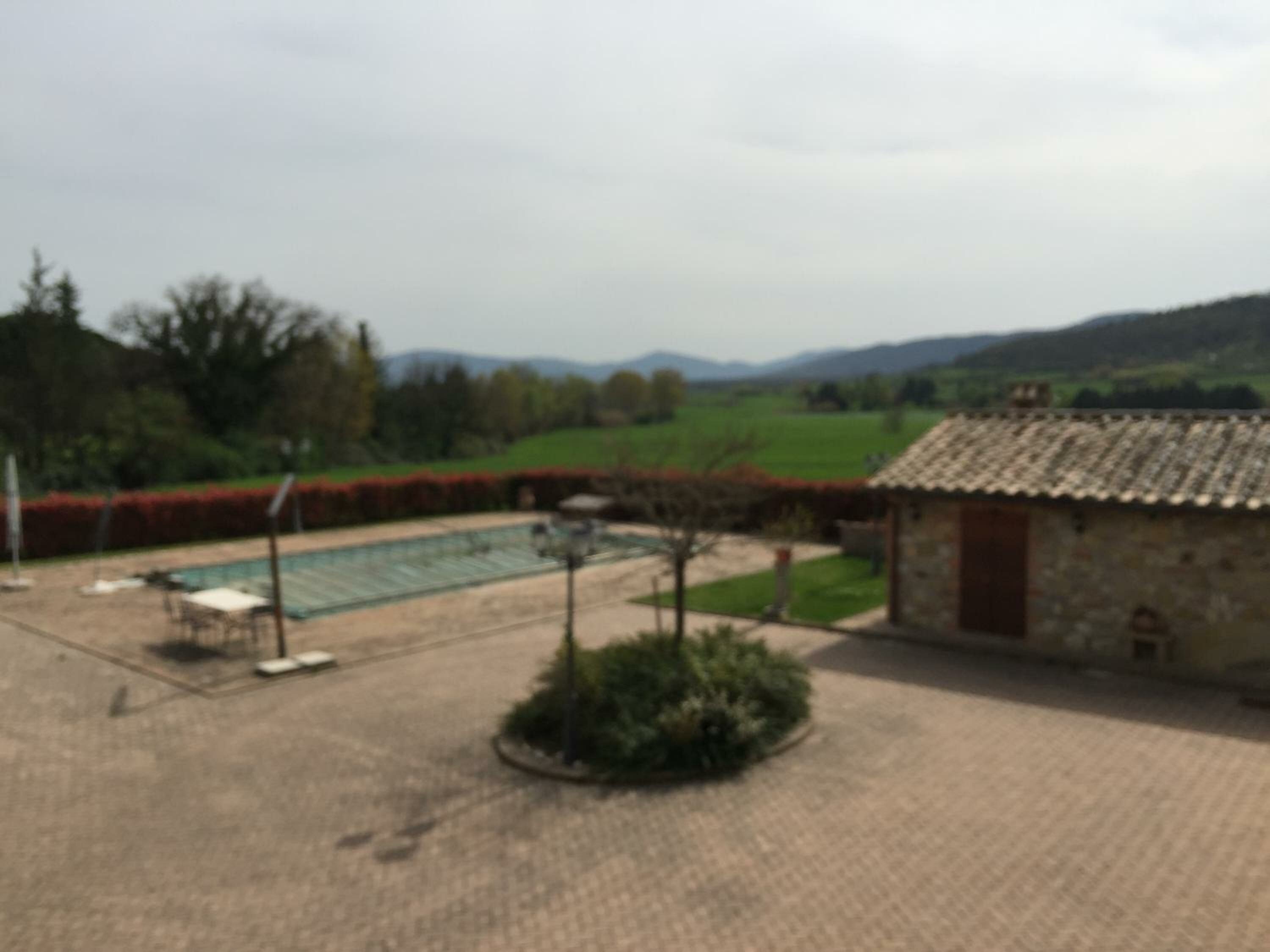 One-Bedroom Apartment (2 Adults + 2 Children)