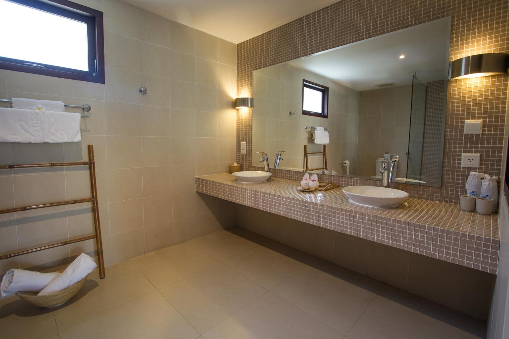 Superior Double or Twin Room with Balcony and Garden View