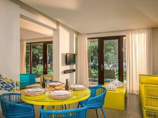 One-Bedroom Suite