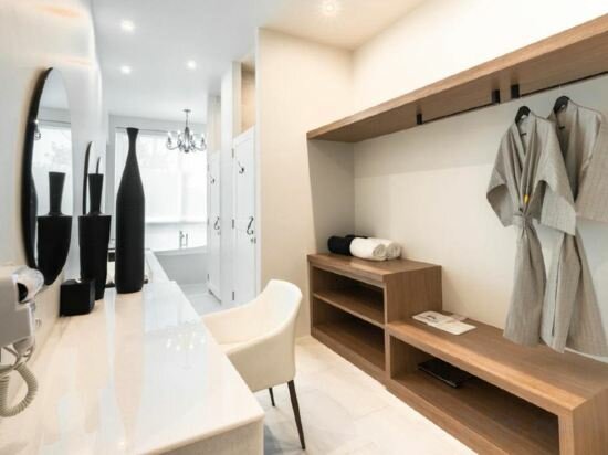Palladium Two-Bedroom Pool Access