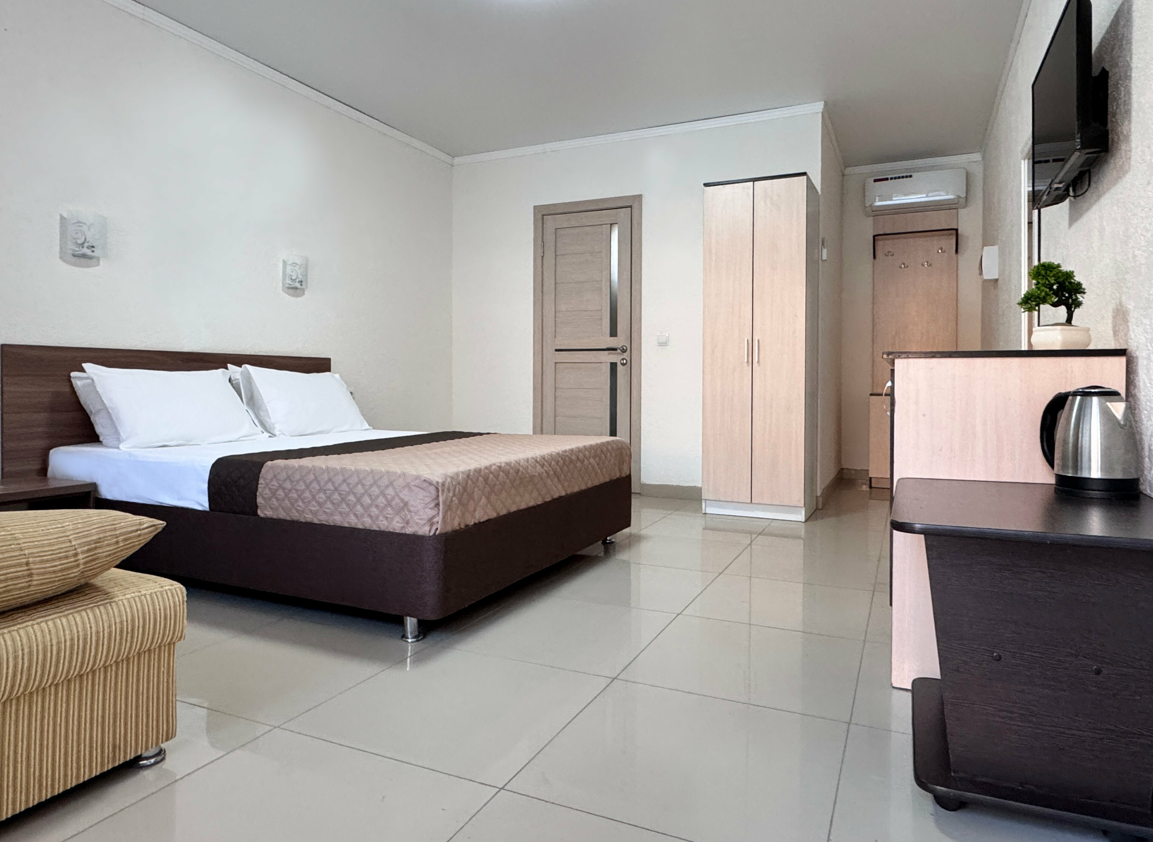 Четырехместный комфорт с зоной отдыха