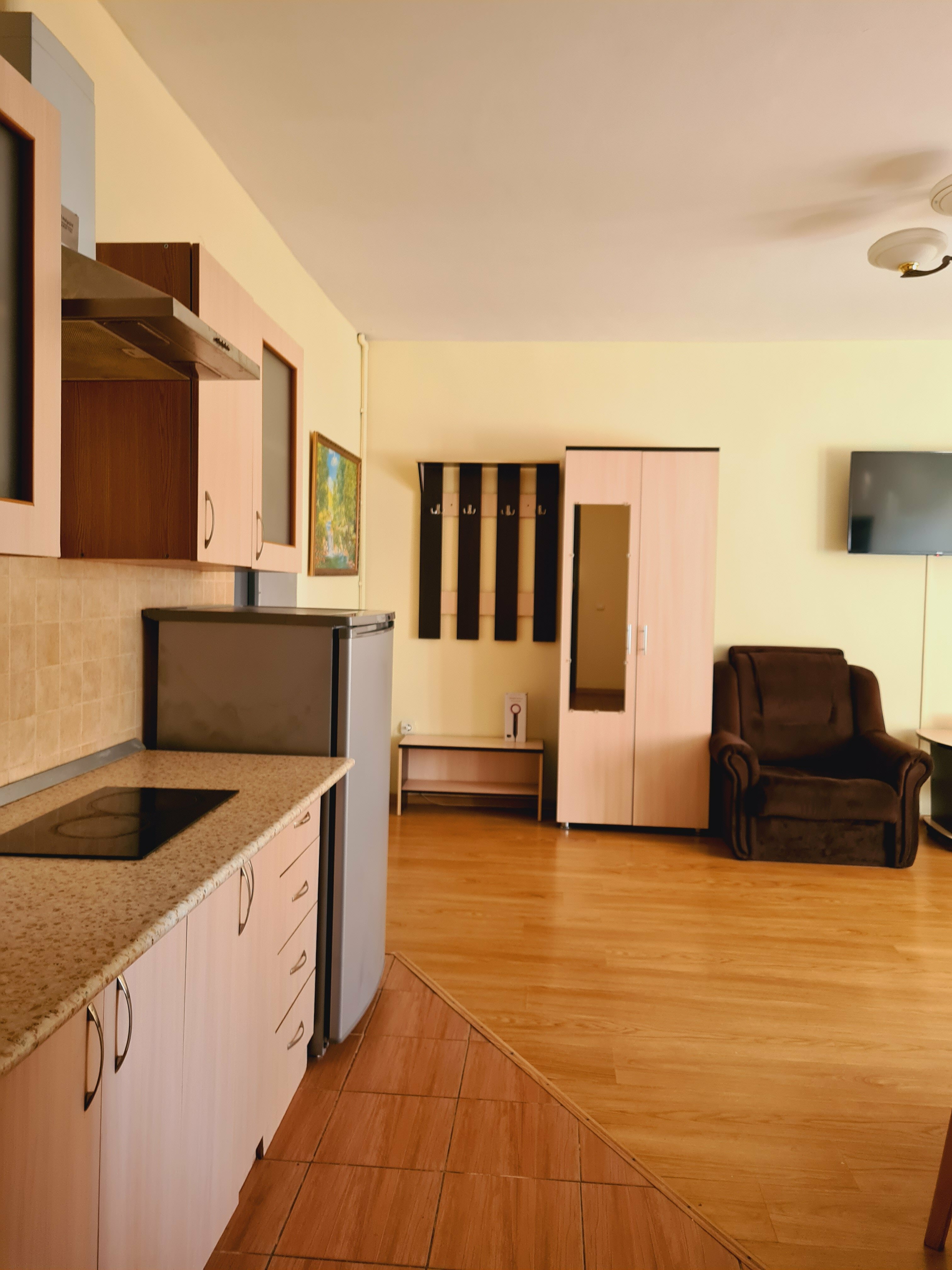 ЛЮКС двухкомнатный, 6-ти местный, с кухней