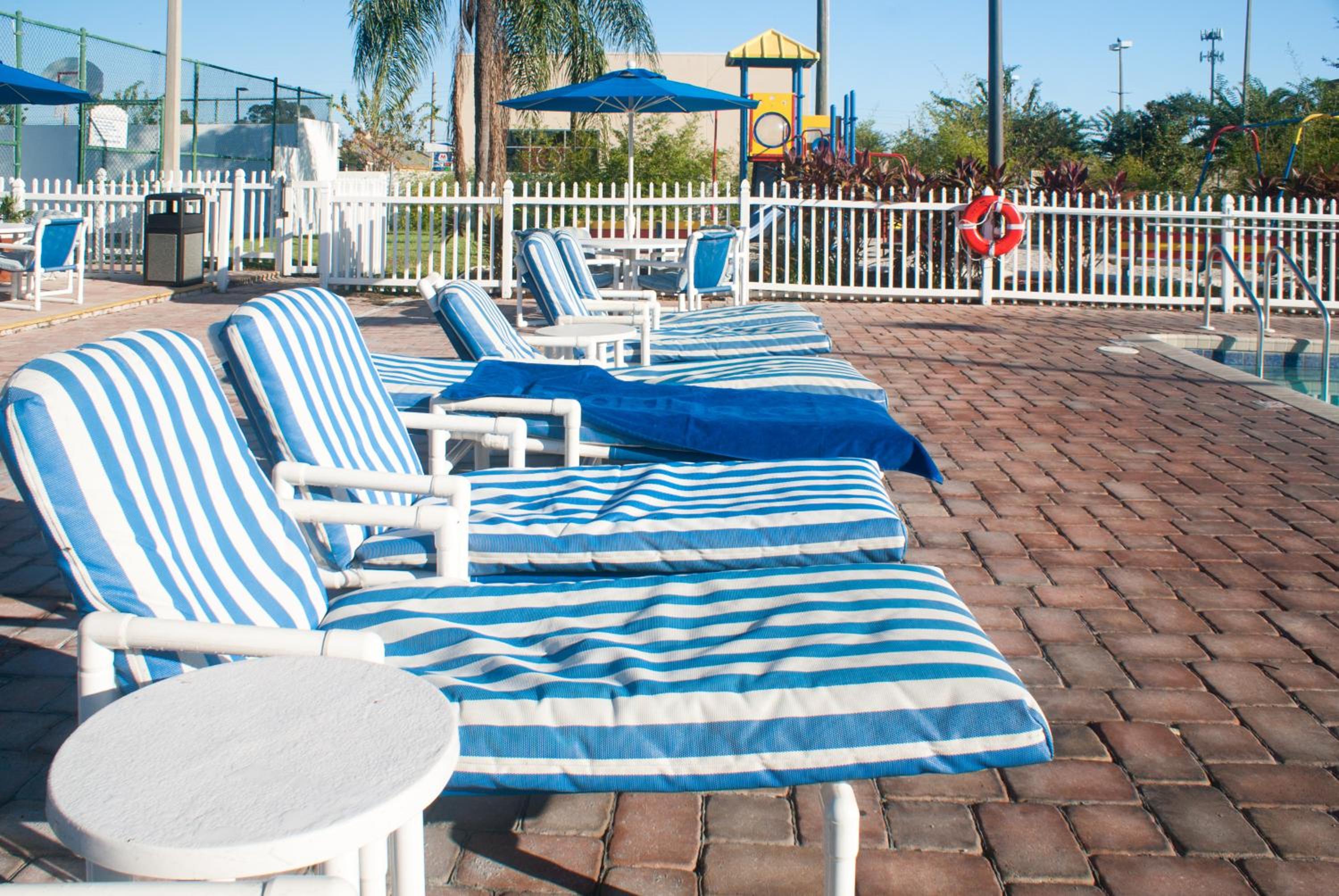 Deluxe Two-Bedroom Apartment