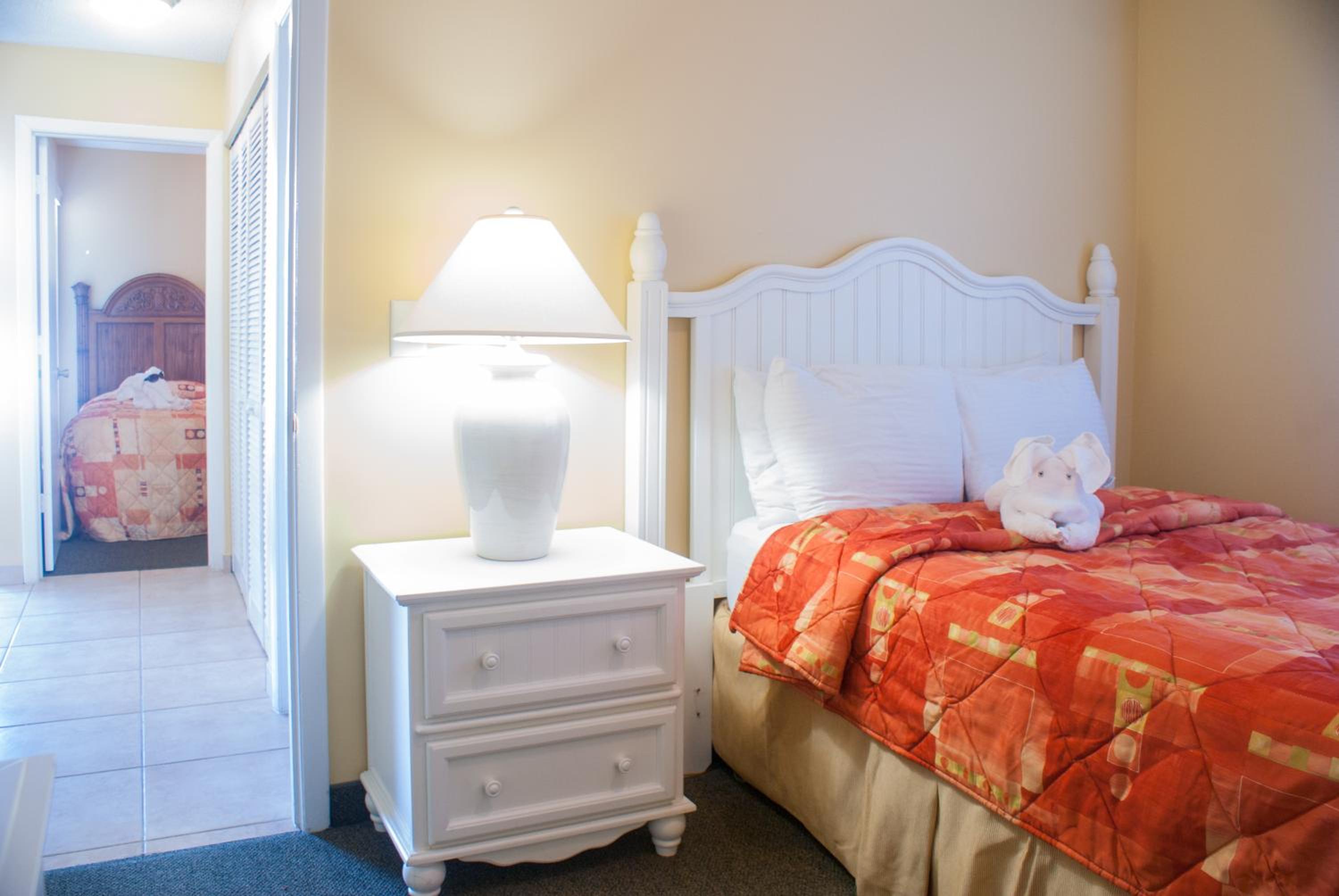 Deluxe Two-Bedroom Apartment