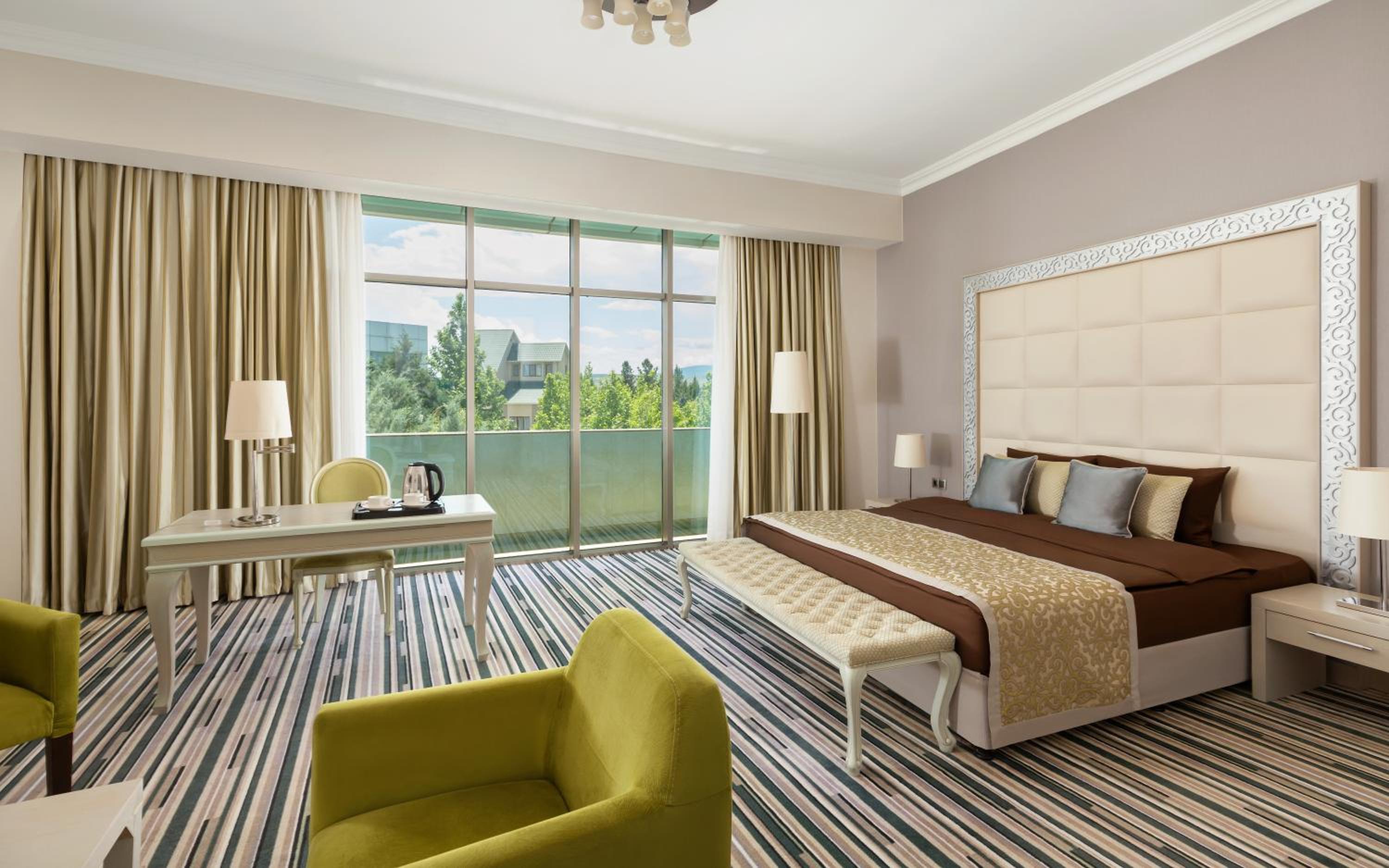 Junior Suite King