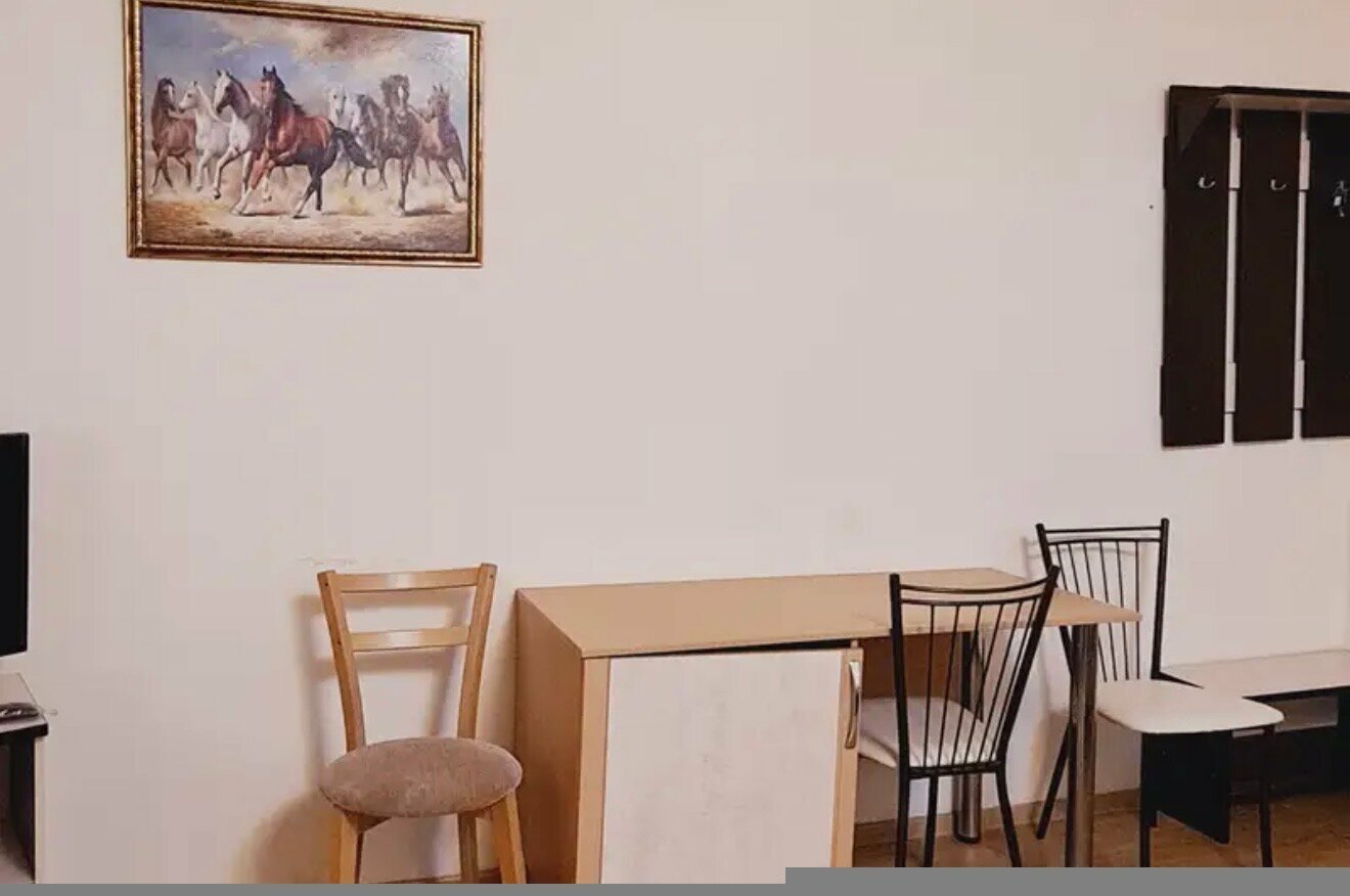 Трёхместный стандарт с кухней и балконом