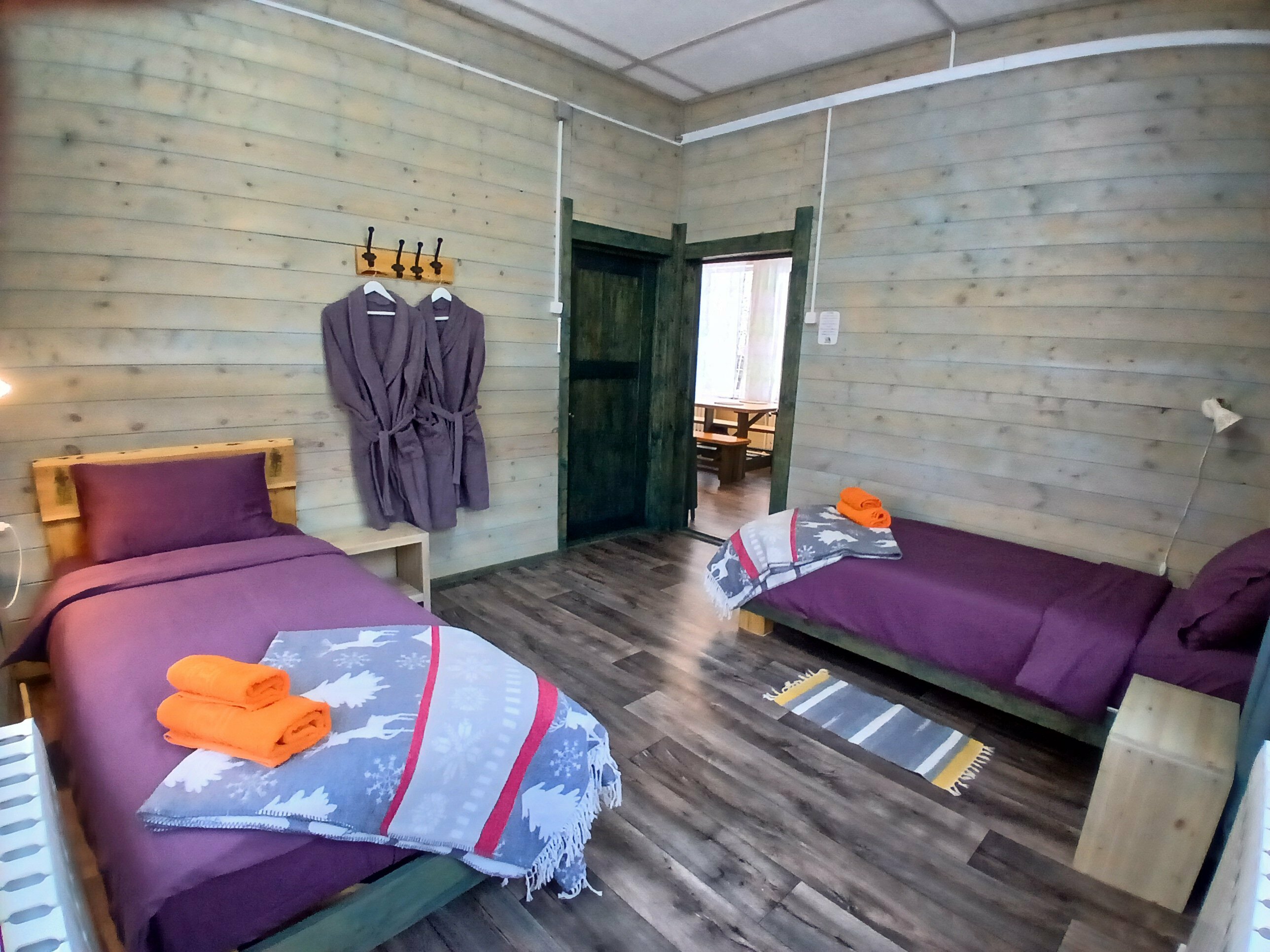 Коттедж с видом на лес