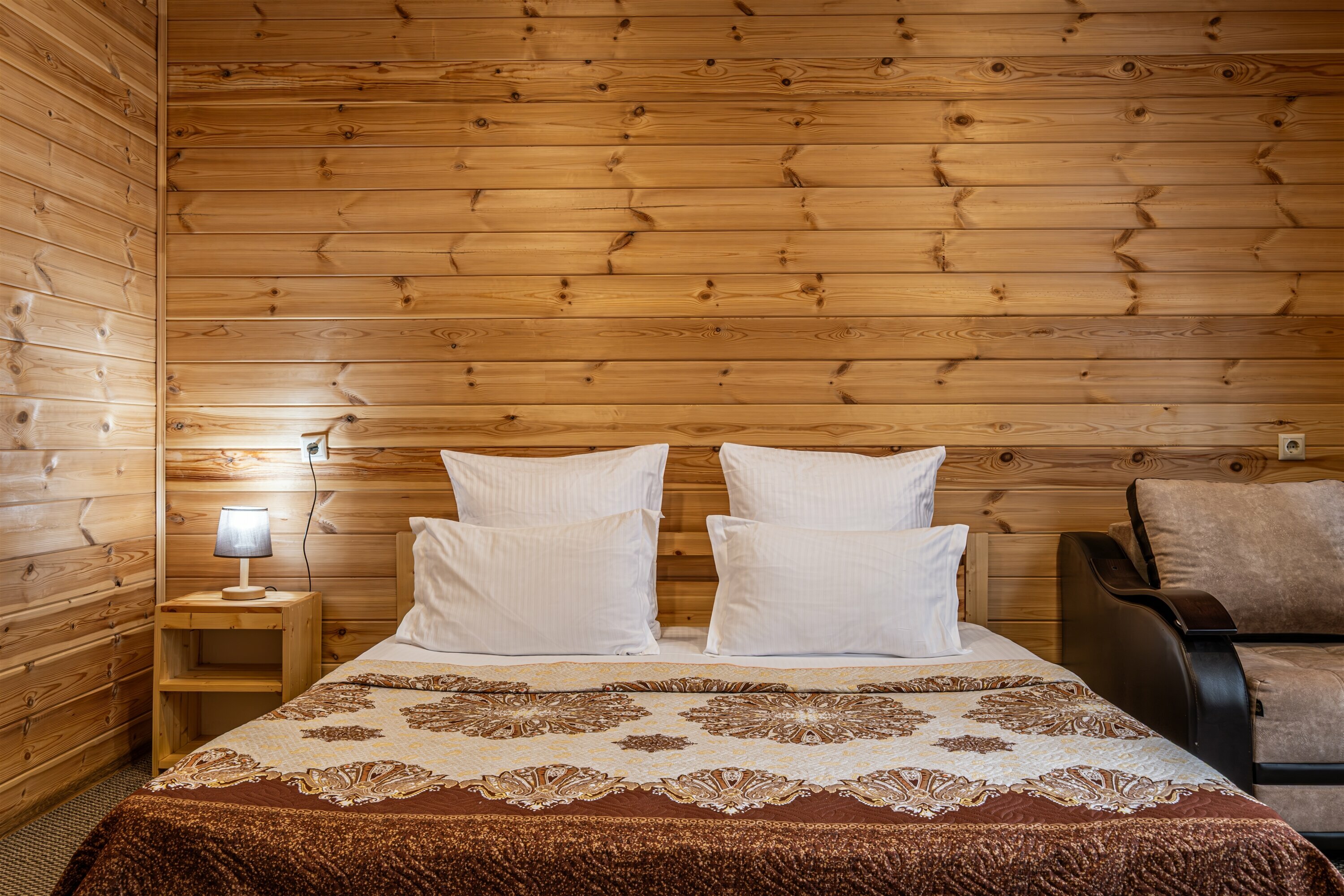 Улучшенный трехместный номер