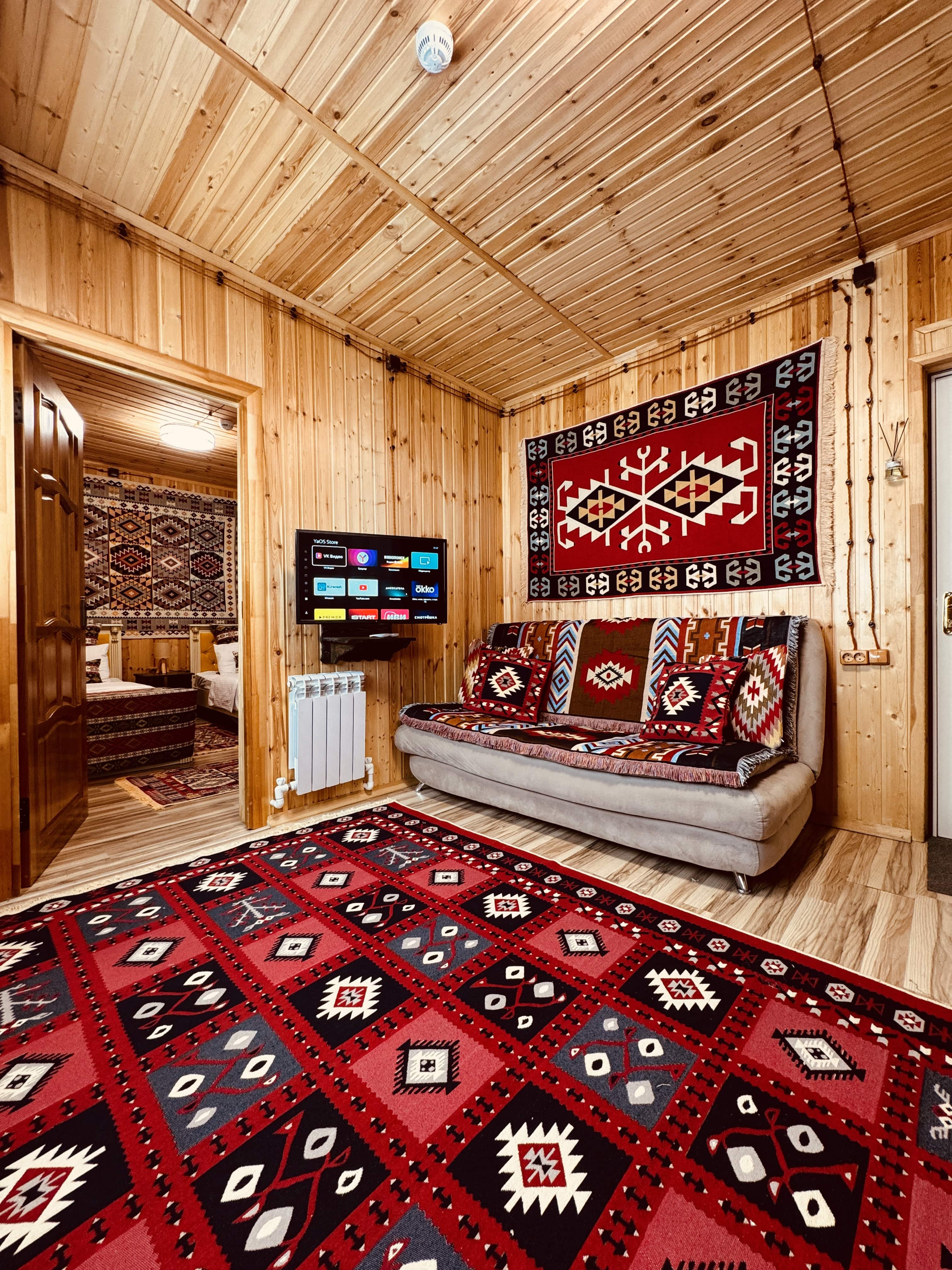 Трехкомнатный комфорт с кухонным уголком | 1 этаж