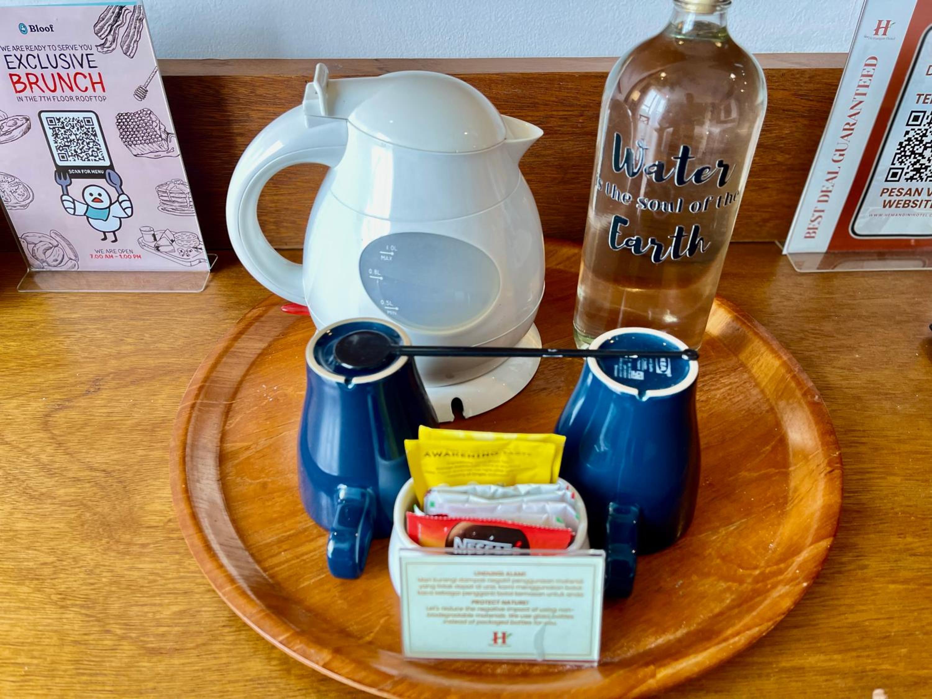 Autumn Deluxe Room - King bed