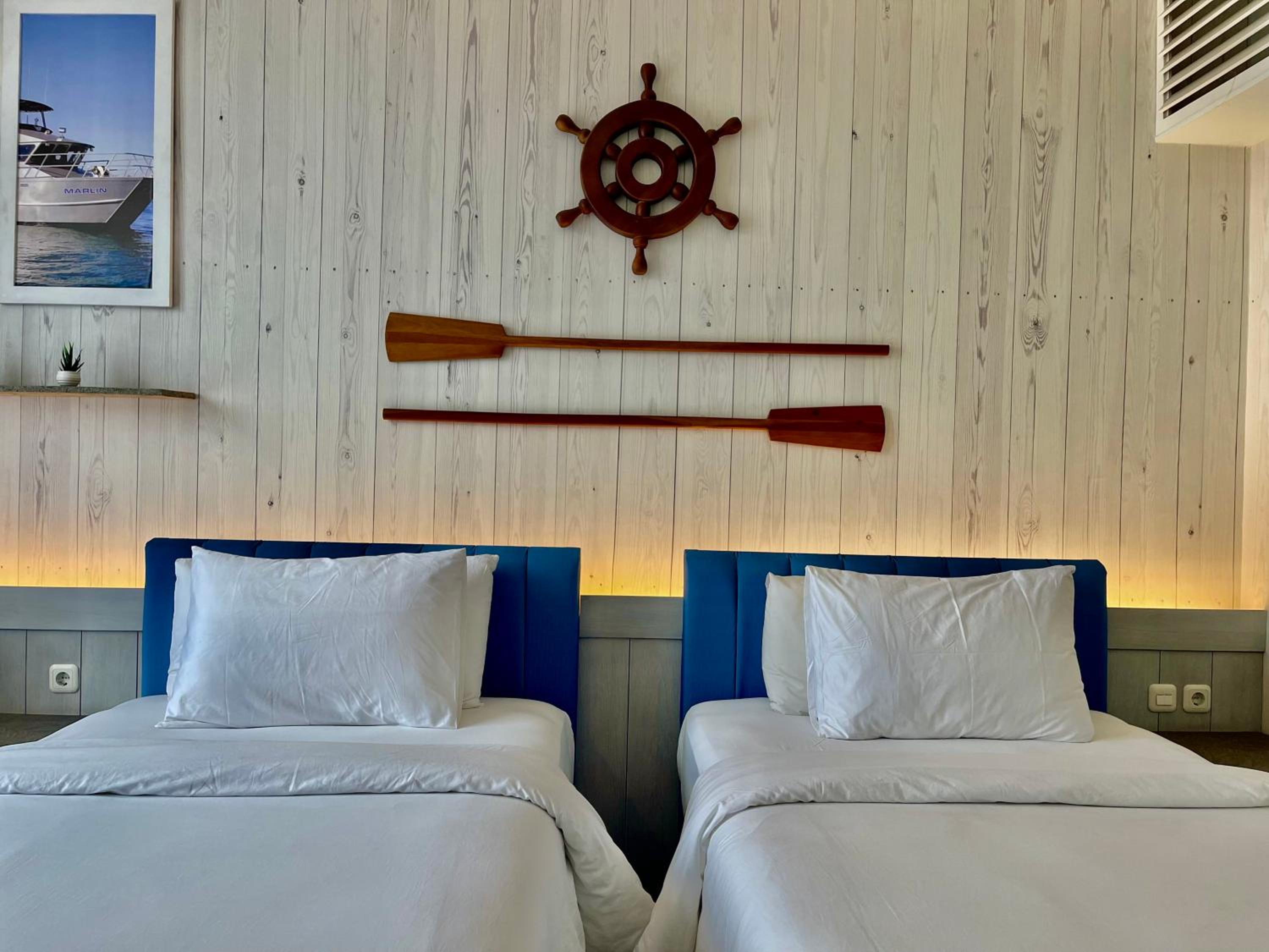 Summer Deluxe Room - Twin bed