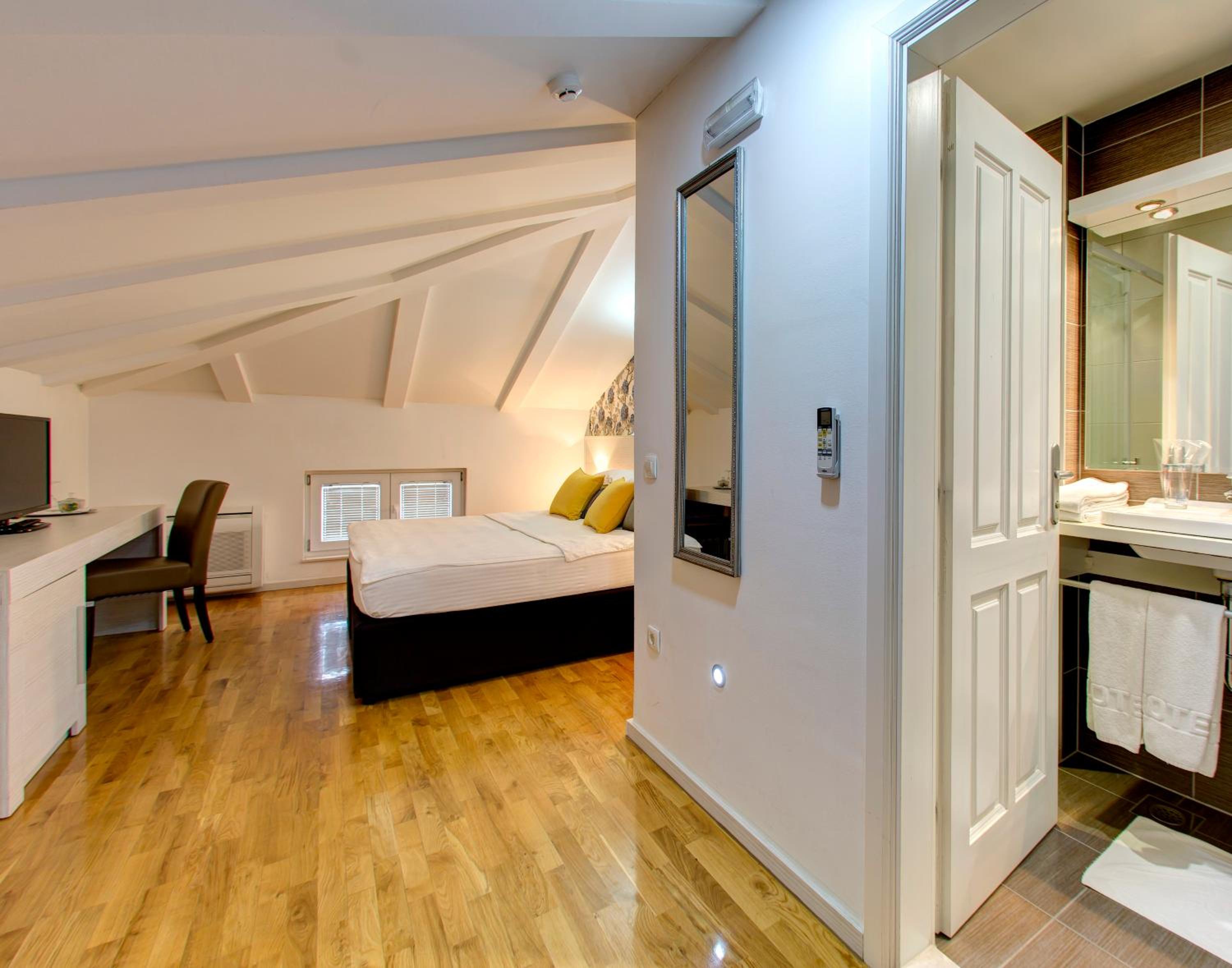 Double Room - Attic