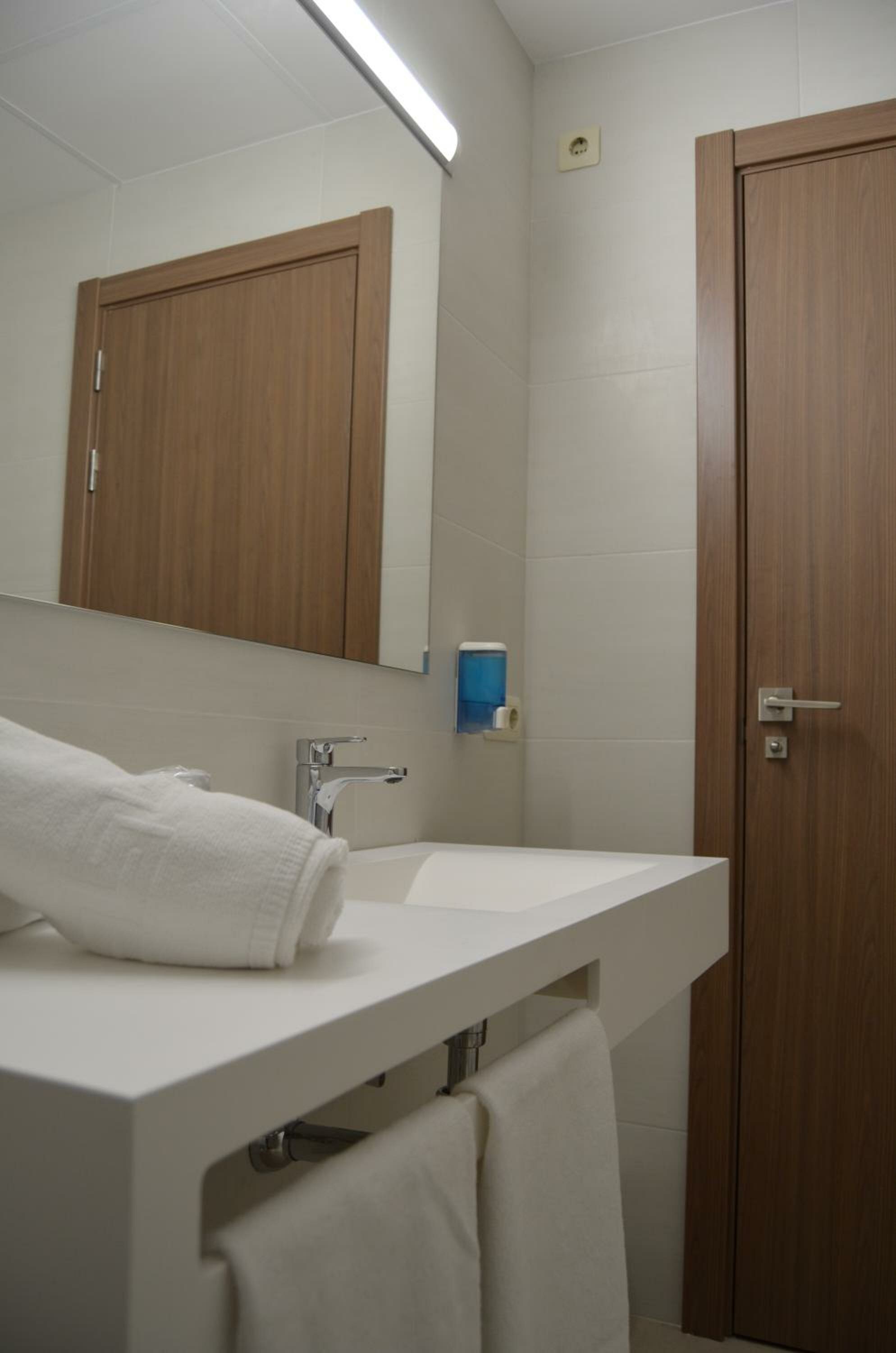 Quadruple Room (3 Adults + 1 Child)