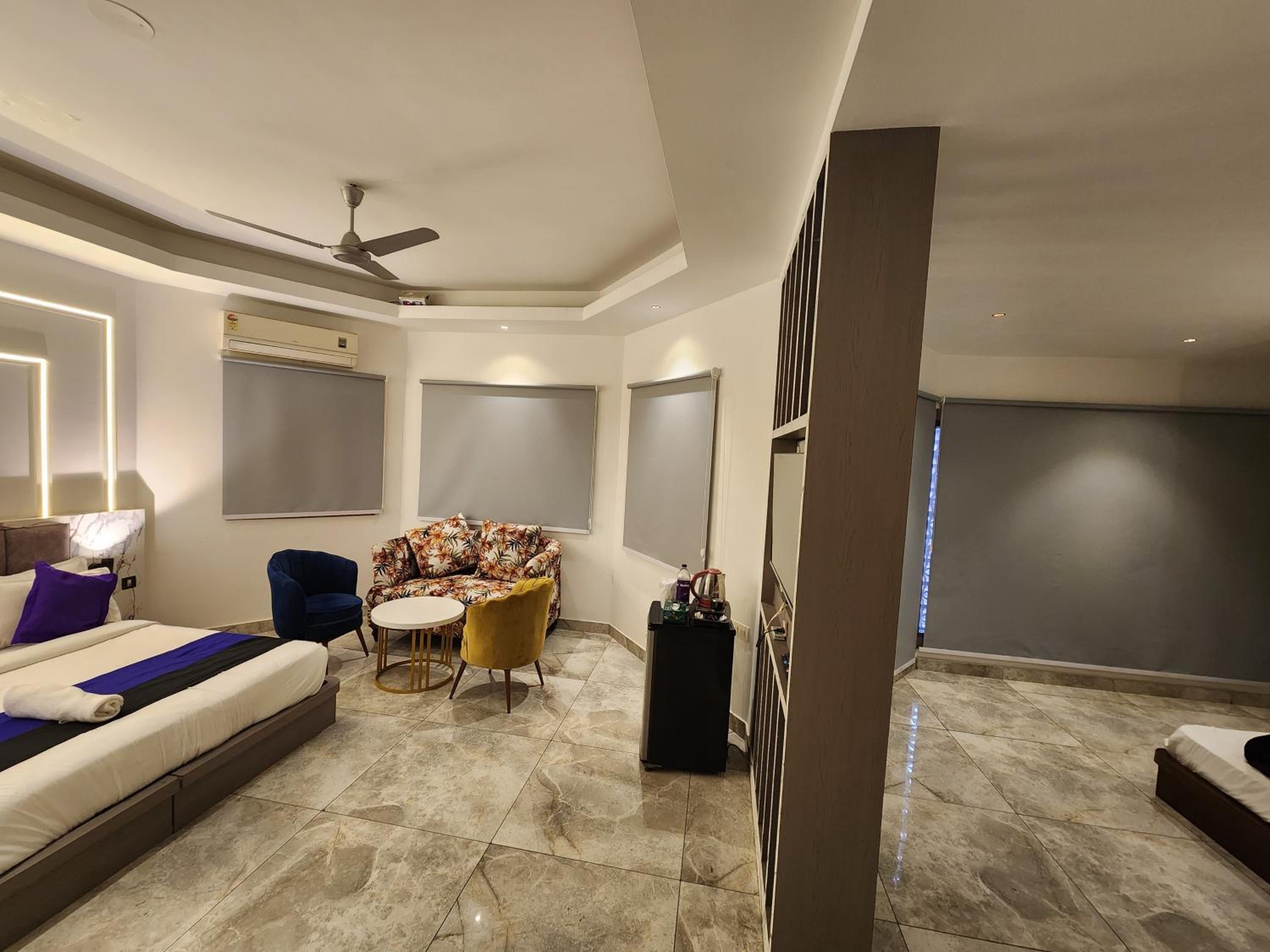 Suite with City View