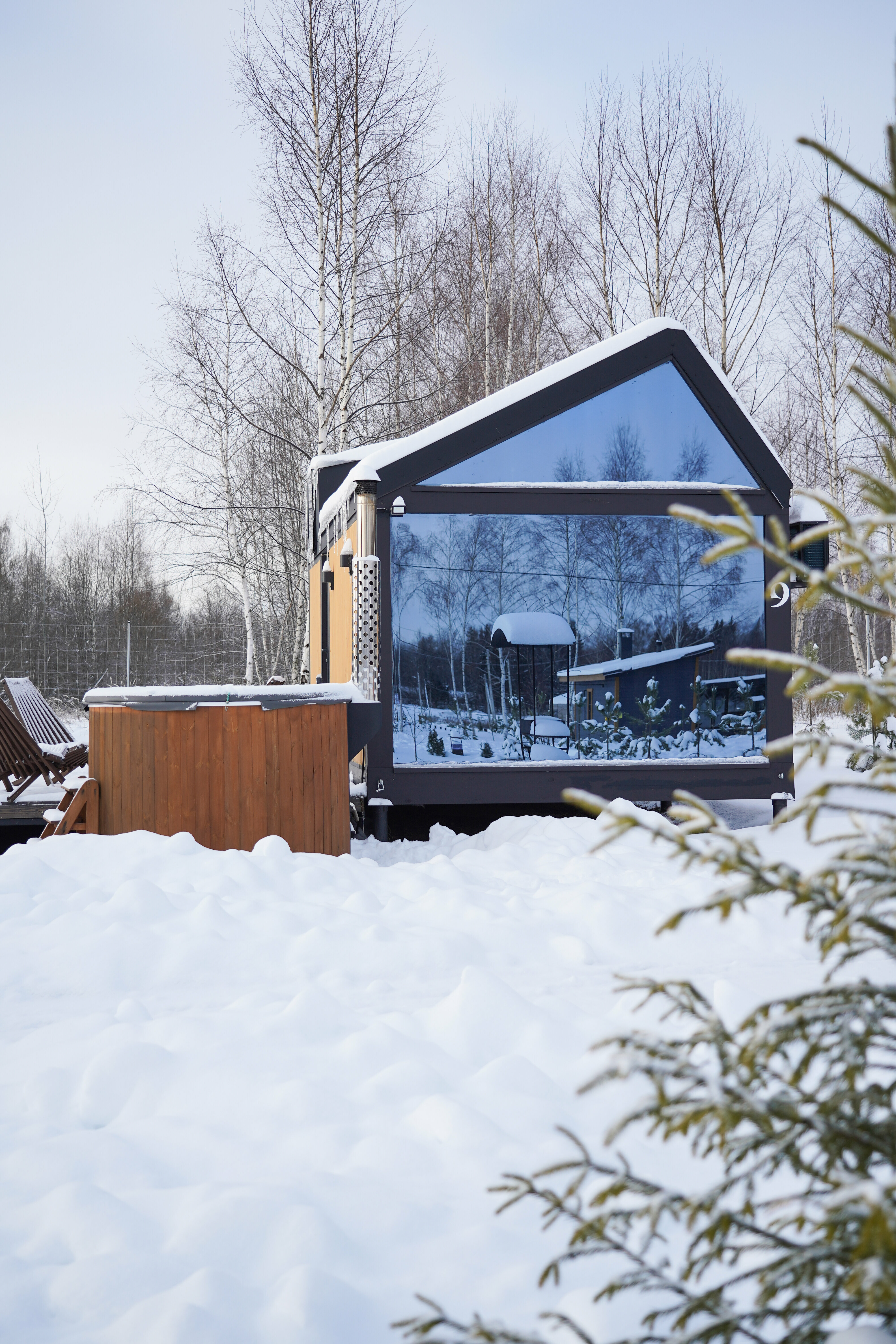 Фридом Барн с кроватью и купелью