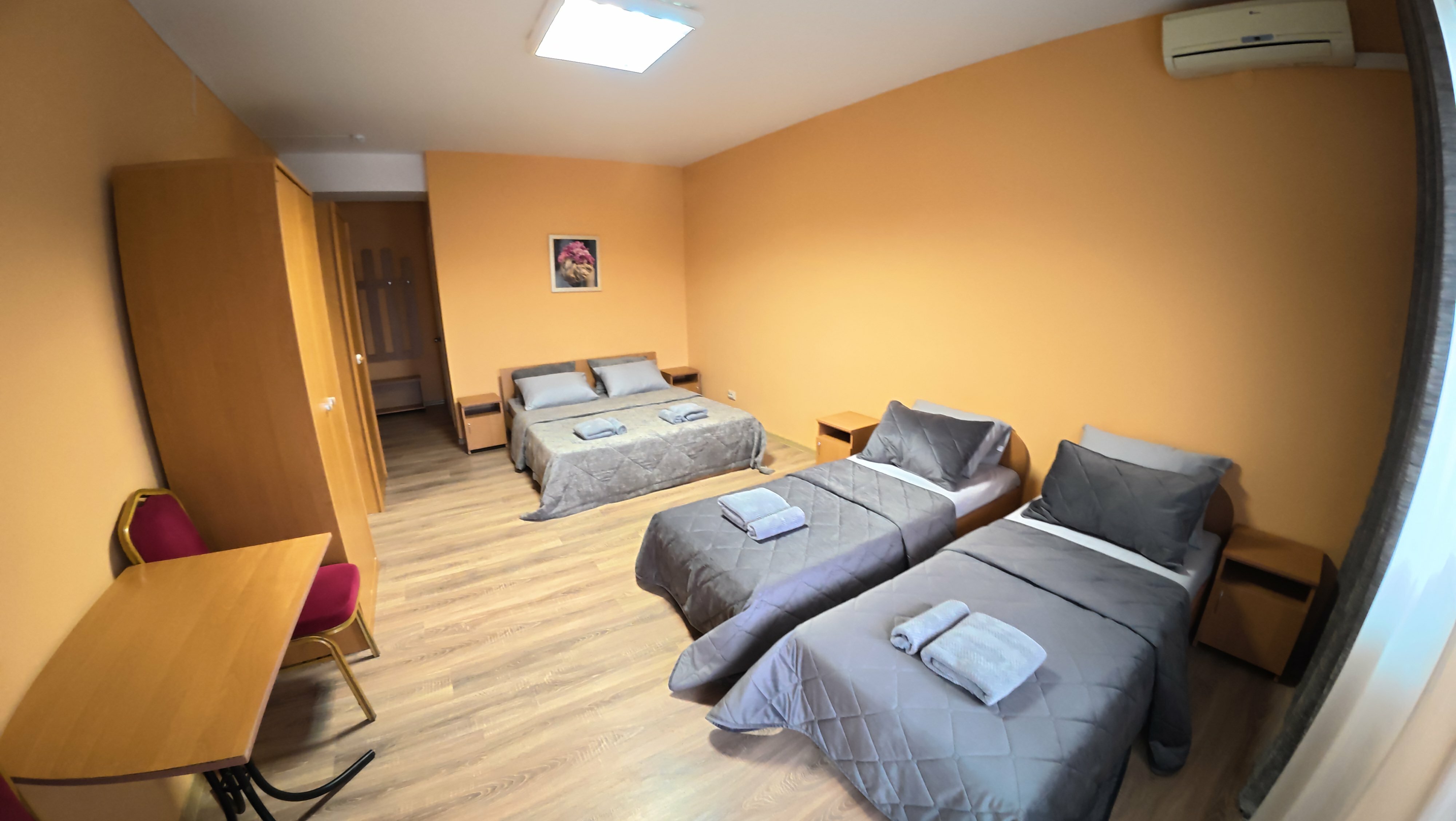 Стандартный четырехместный номер