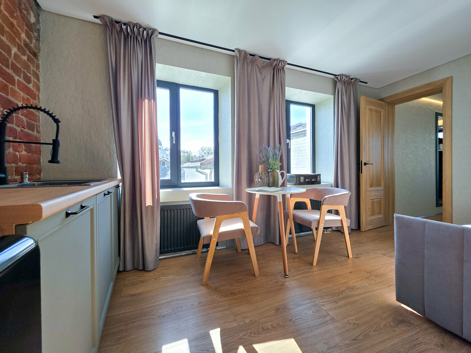 Люкс с кроватью размера «queen-size»