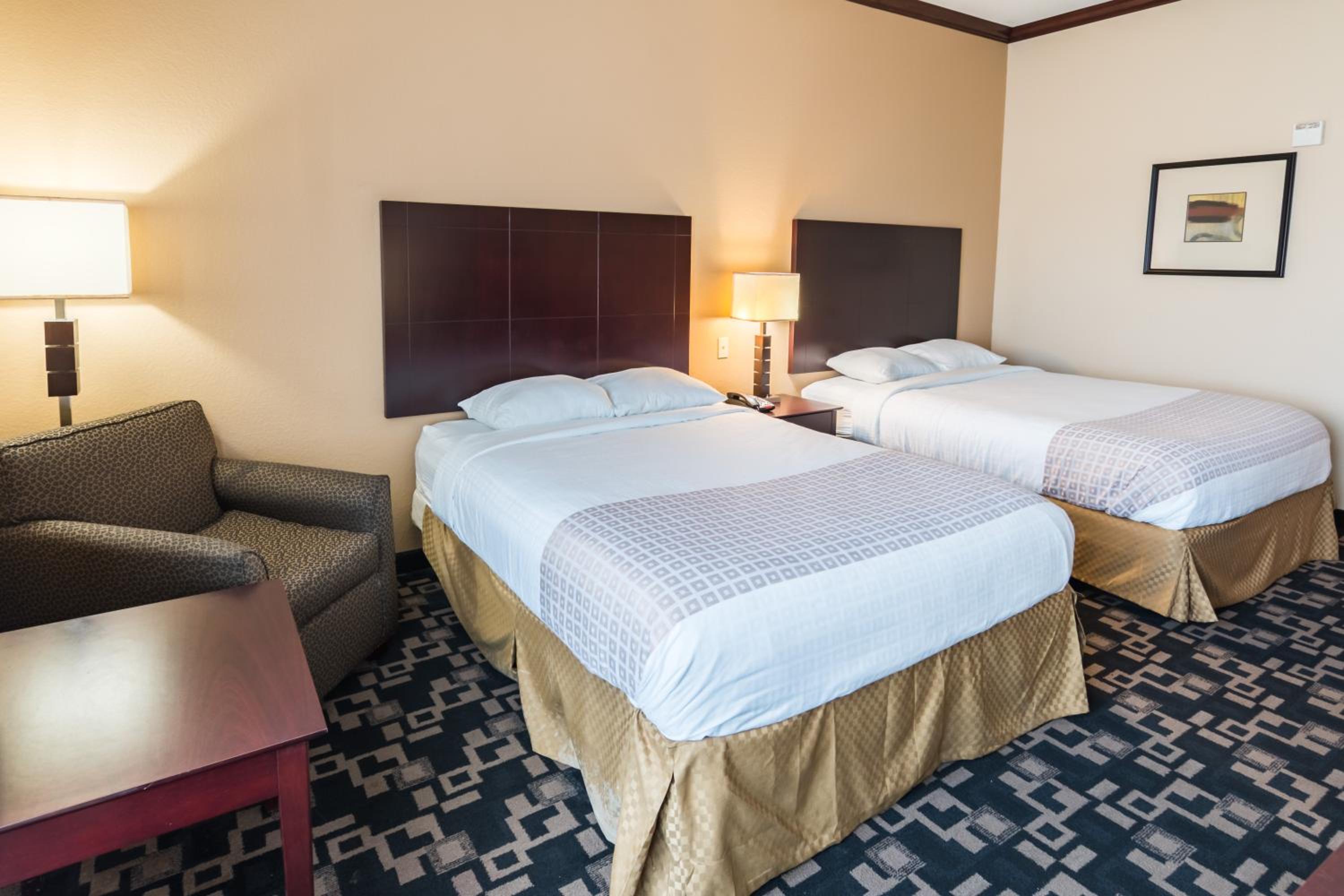 Queen Room with Two Queen Beds - Disability Access - Non-Smoking