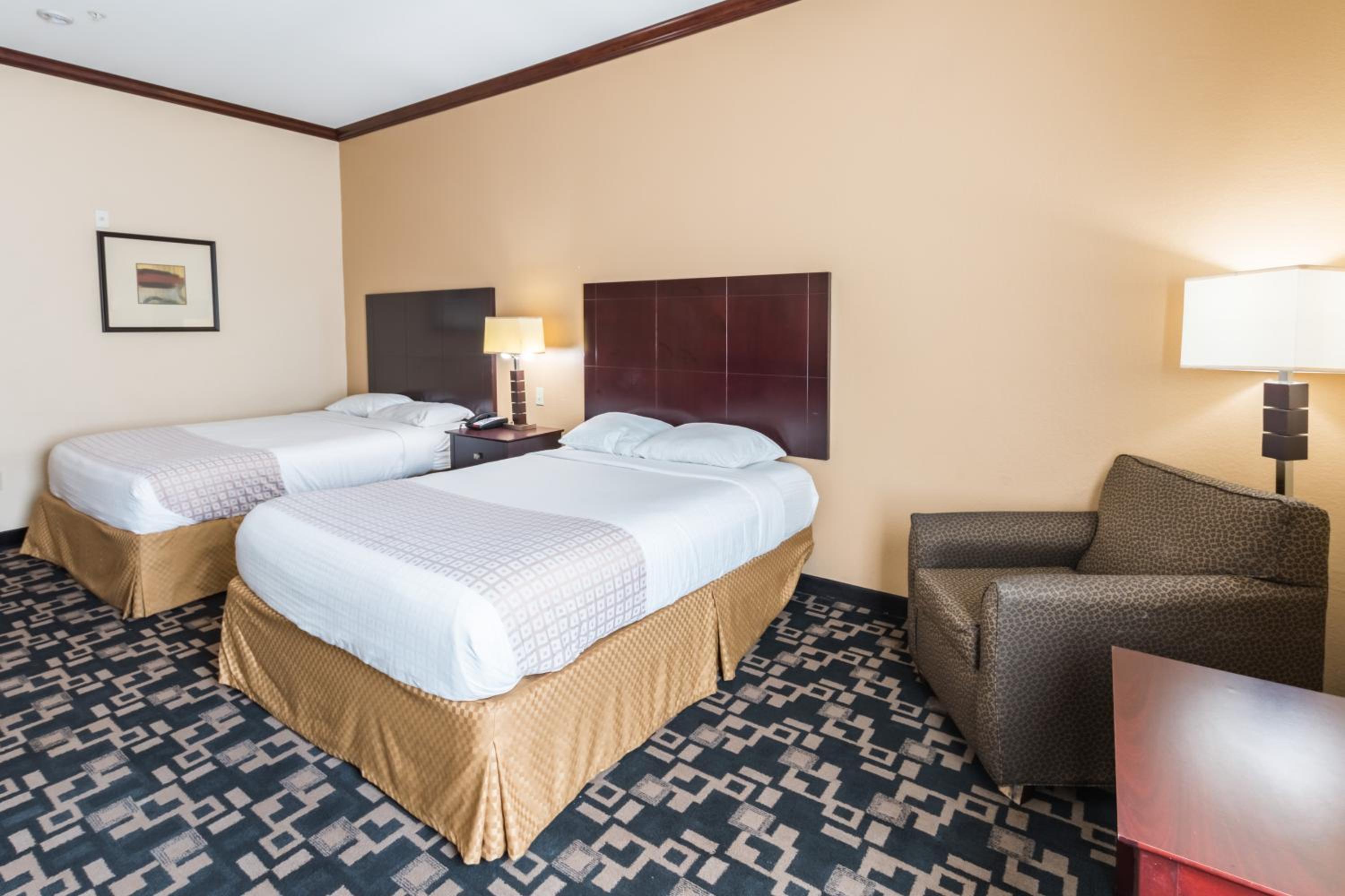 Queen Room with Two Queen Beds - Disability Access - Non-Smoking