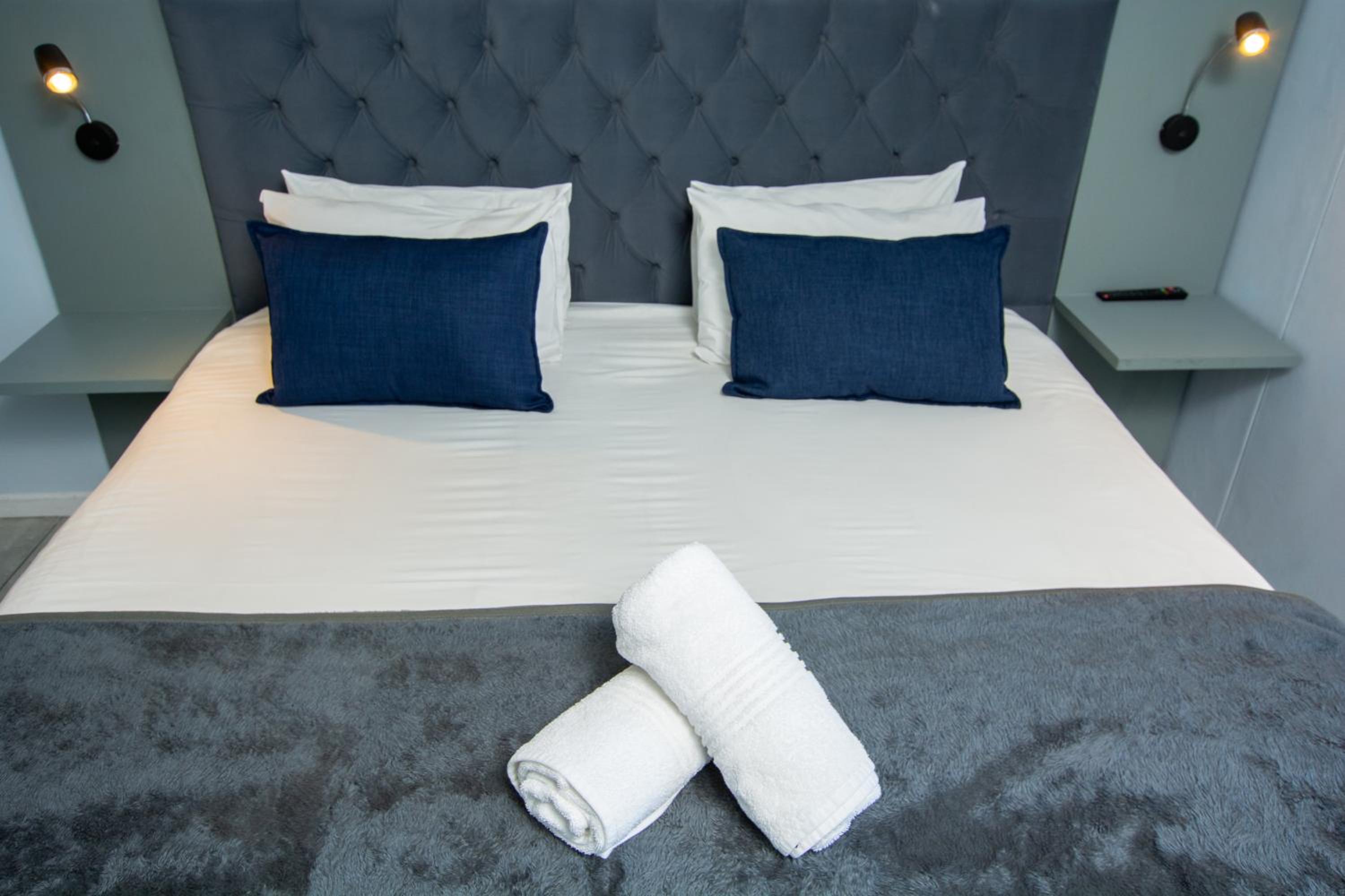 Family Room Sea Facing