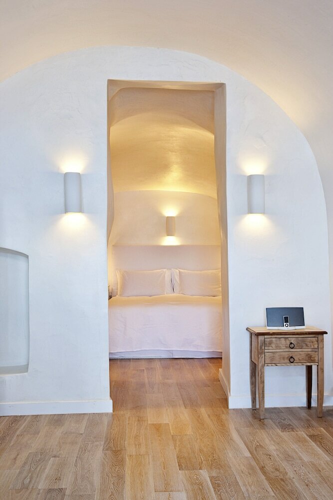 Senior Suite, Jetted Tub