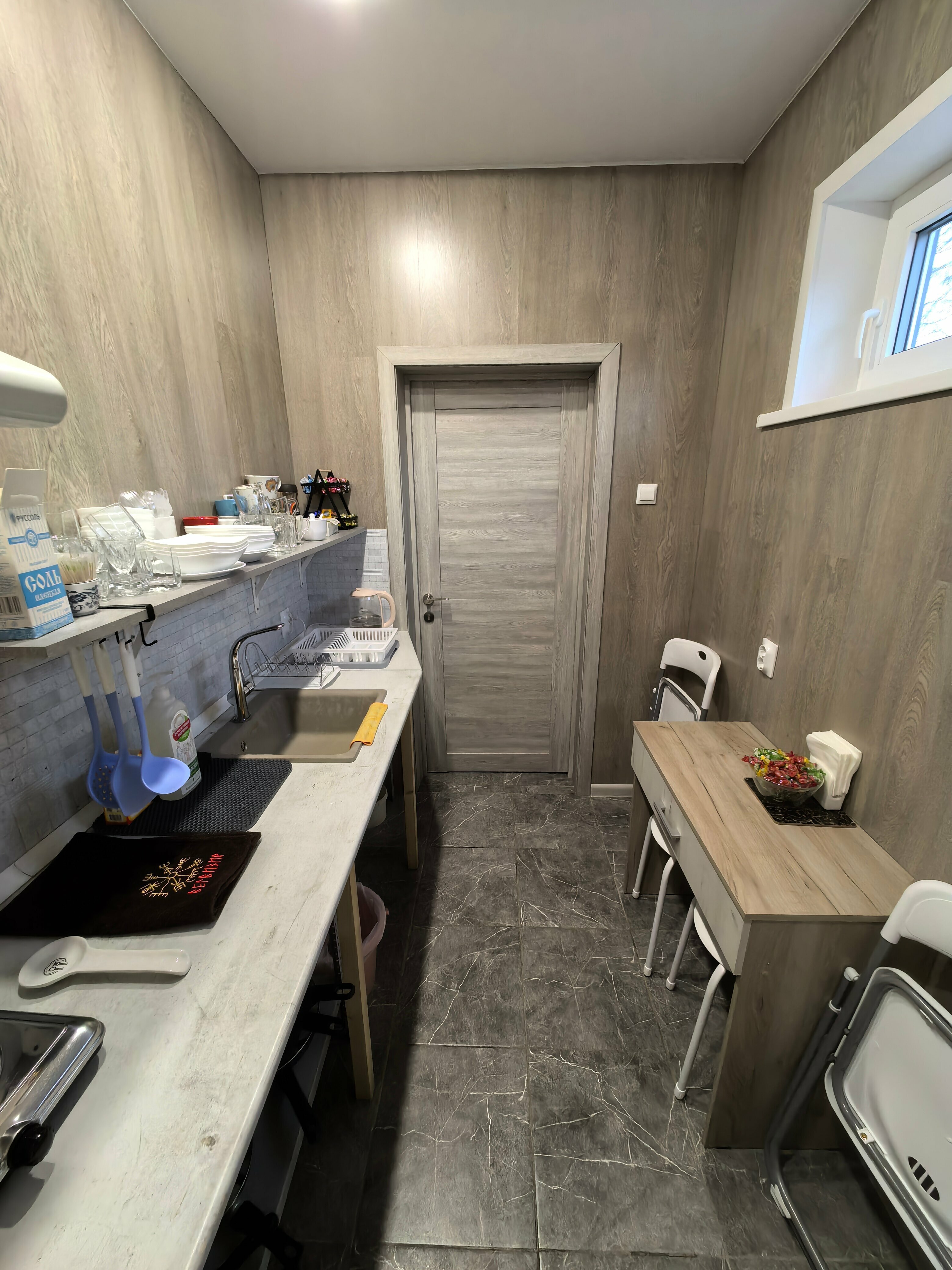 Двухместный номер с 2 отдельными кроватями и душем