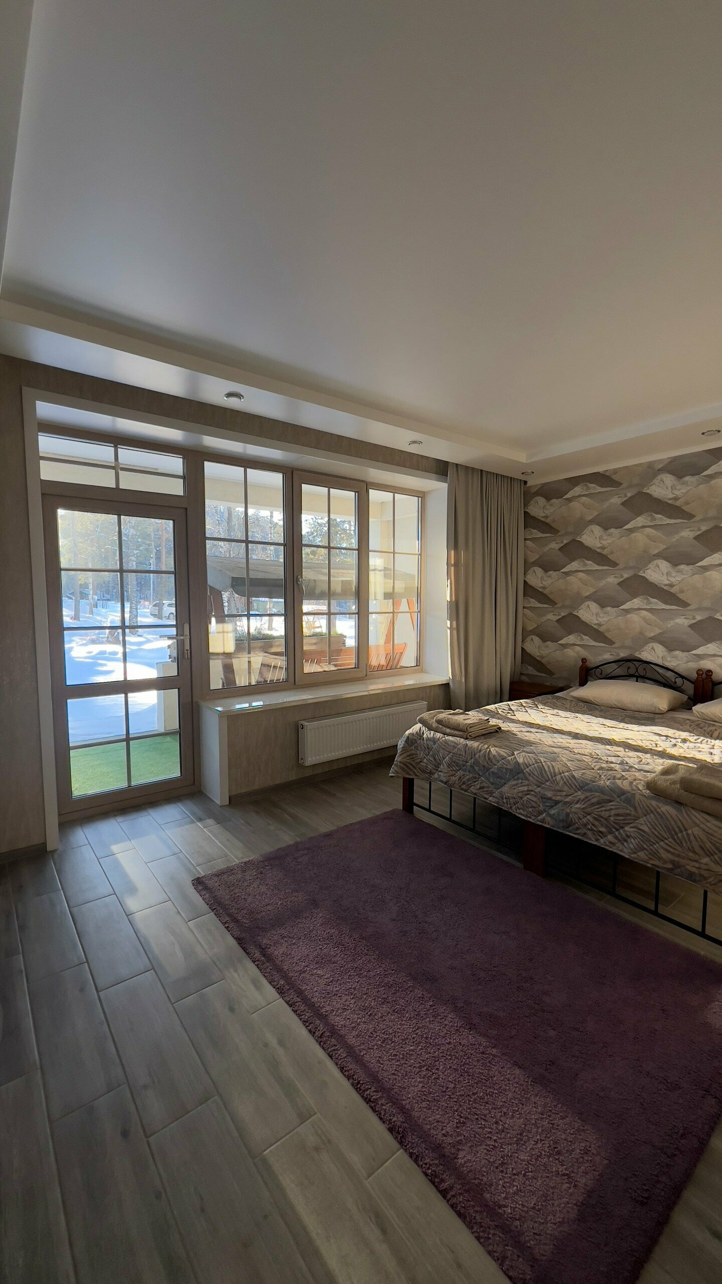 Cемейный номер с собственной ванной комнатой