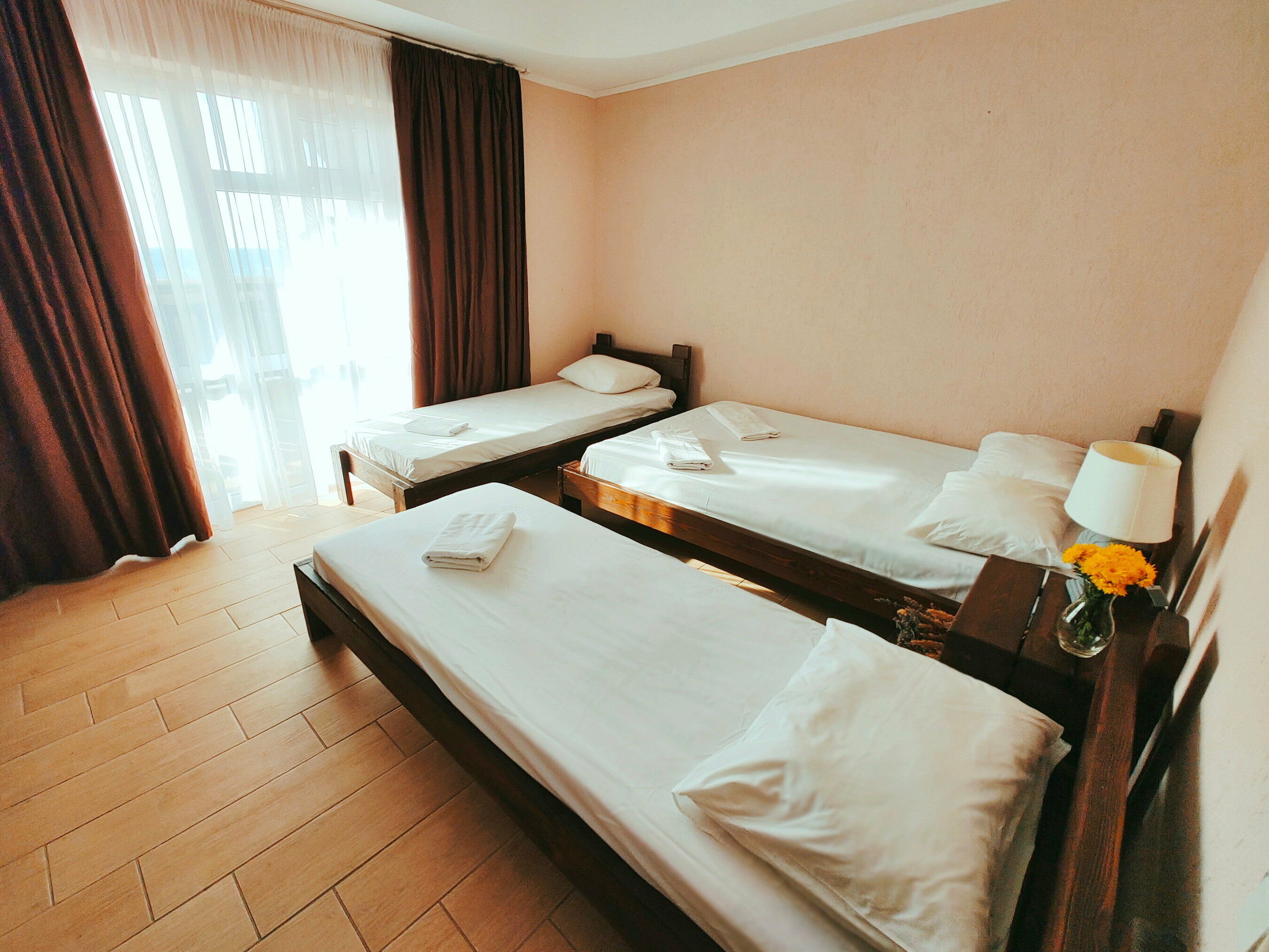 4х местный Полулюкс с террасой и панорамным видом на море